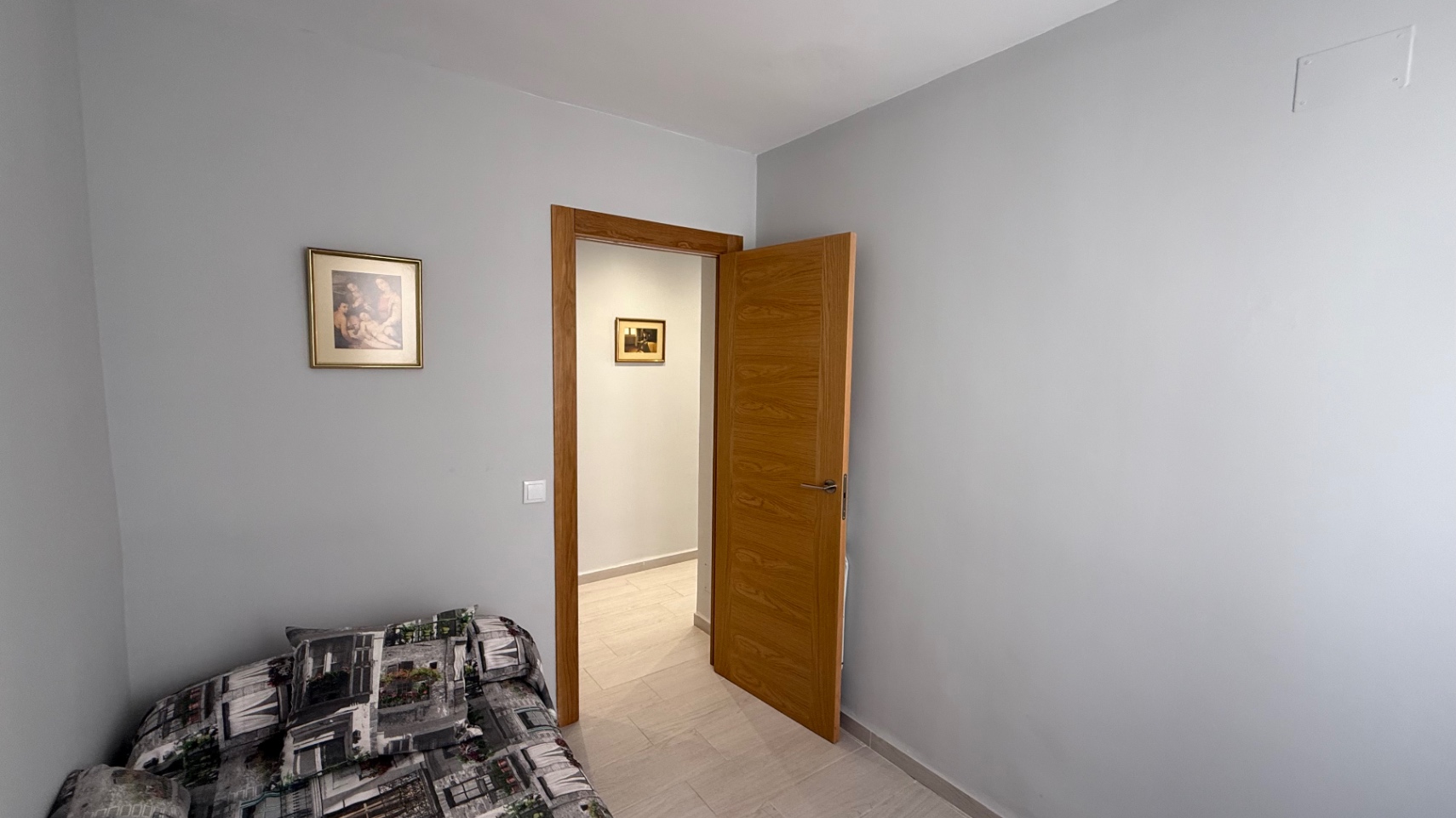 3 Bed, 1 Bath, ApartmentFor Sale, Torrevieja, Alicante