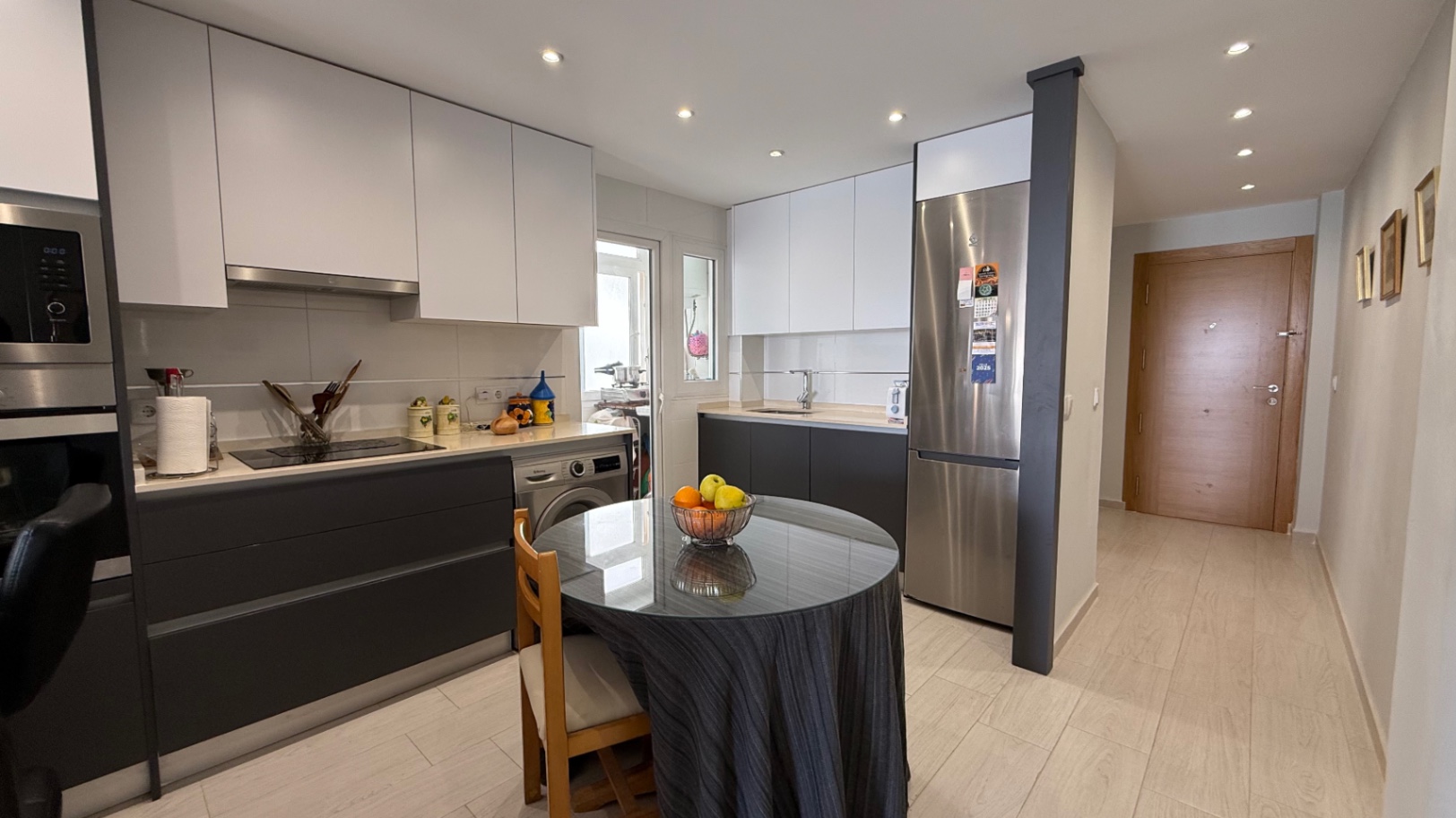 3 Bed, 1 Bath, ApartmentFor Sale, Torrevieja, Alicante