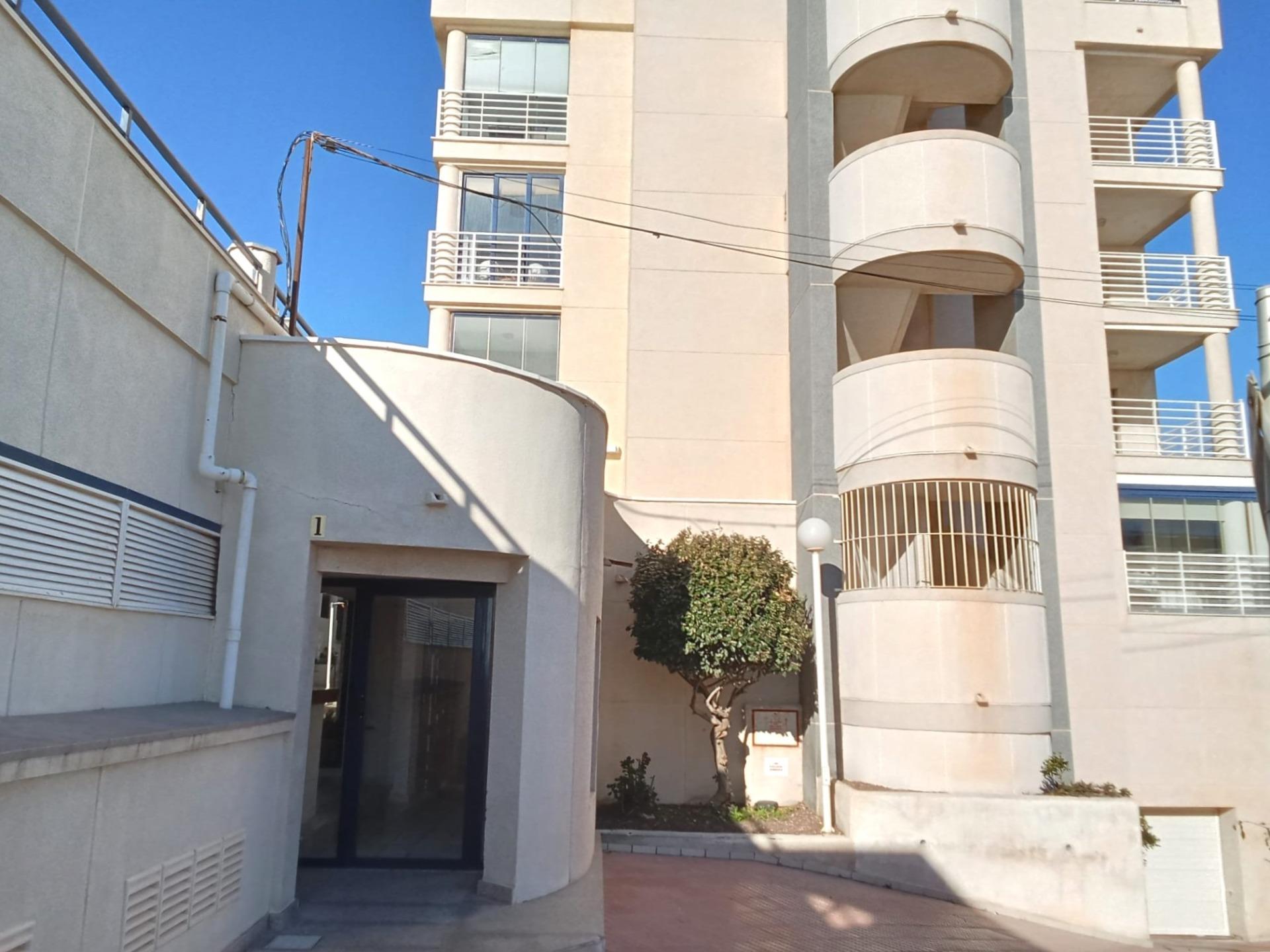 2 Bed, 2 Bath, ApartmentFor Sale, Torrevieja, Alicante