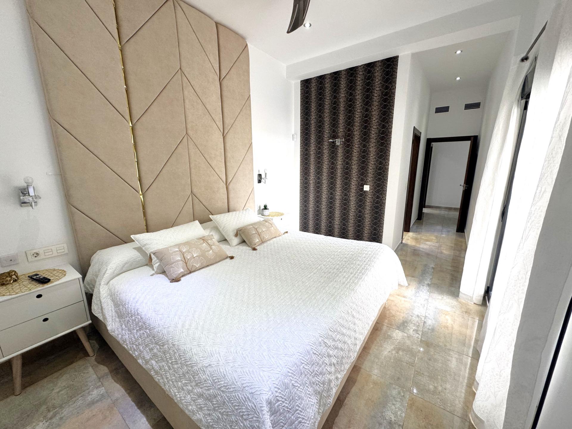 4 Bed, 2 Bath, HouseFor Sale, Pilar De La Horadada, Alicante