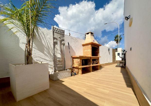 4 Bed, 2 Bath, HouseFor Sale, Pilar De La Horadada, Alicante