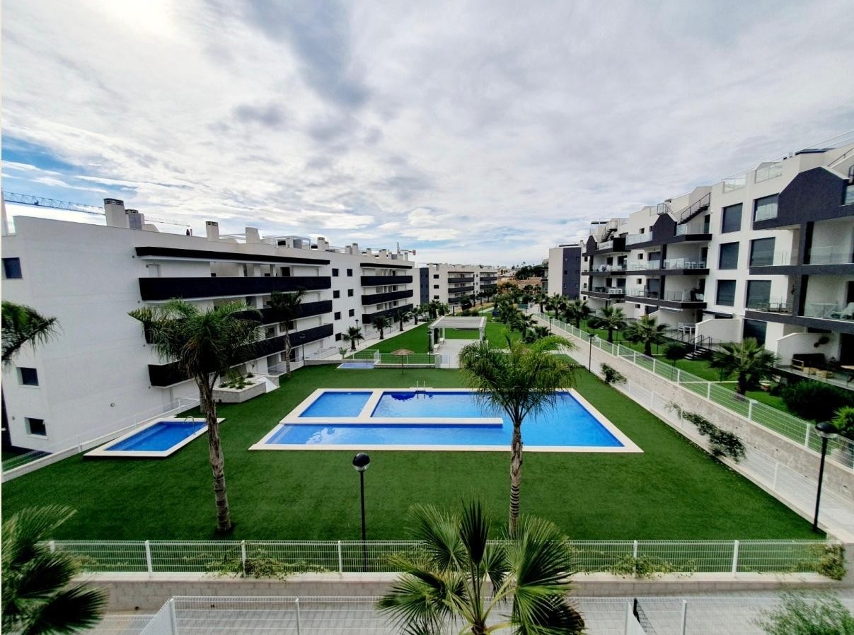 2 Bed, 2 Bath, ApartmentFor Sale, Orihuela Costa, Alicante