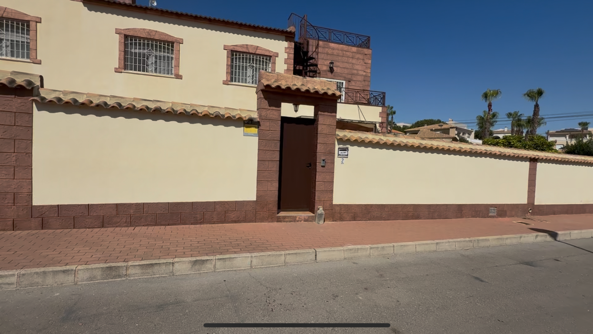 7 Bed, 4 Bath, HouseFor Sale, Torrevieja, Alicante