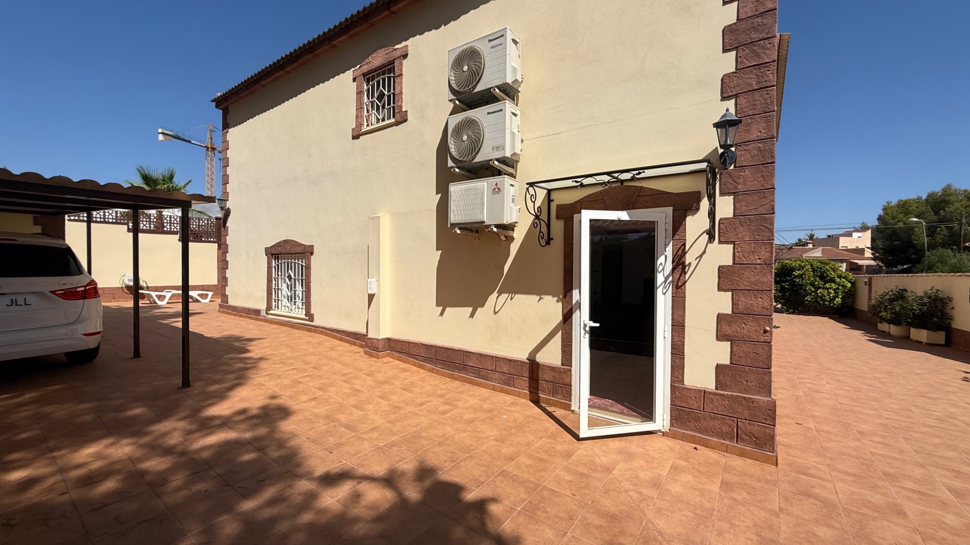 7 Bed, 4 Bath, HouseFor Sale, Torrevieja, Alicante