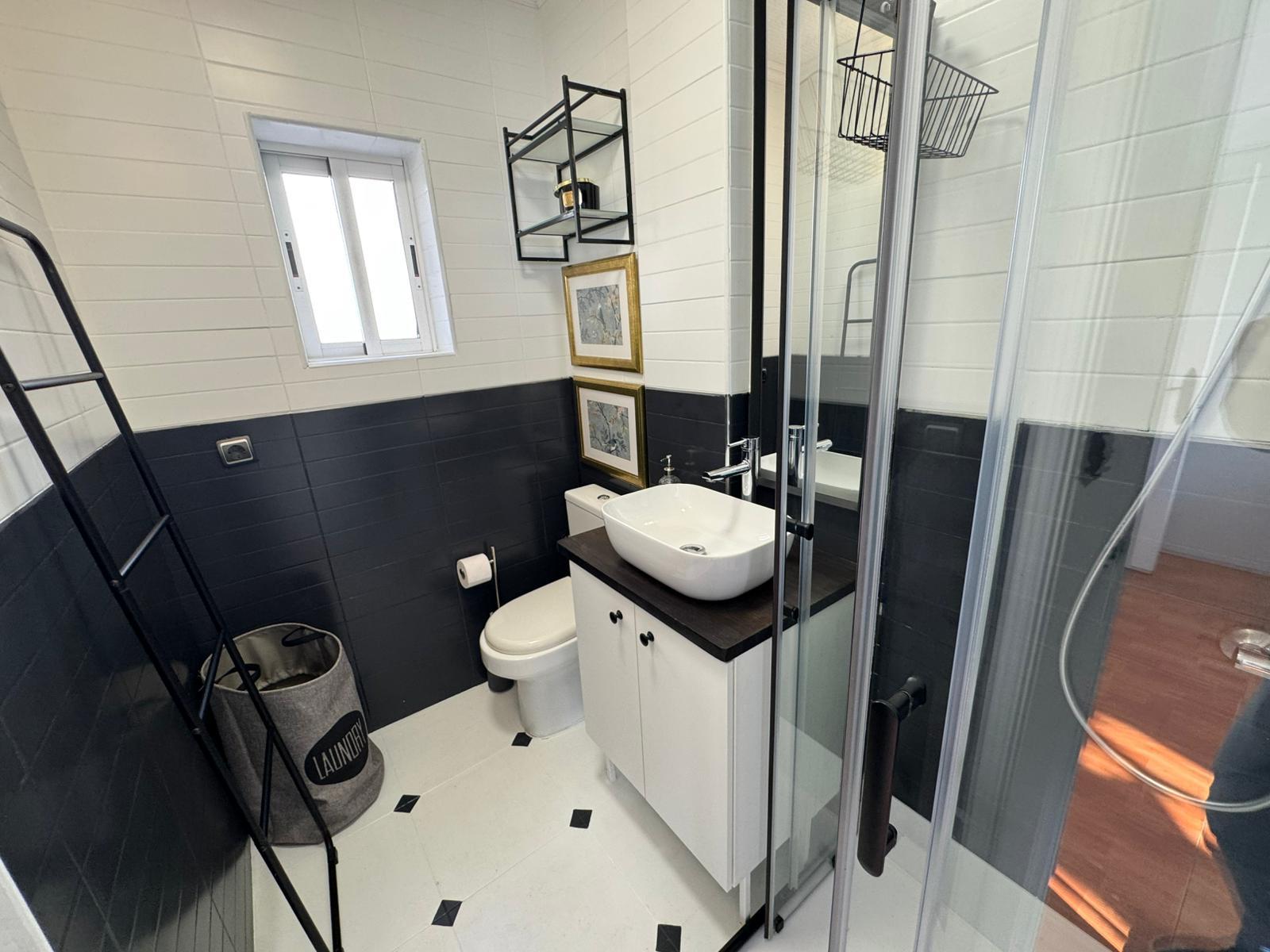 2 Bed, 1 Bath, HouseFor Sale, Torrevieja, Alicante