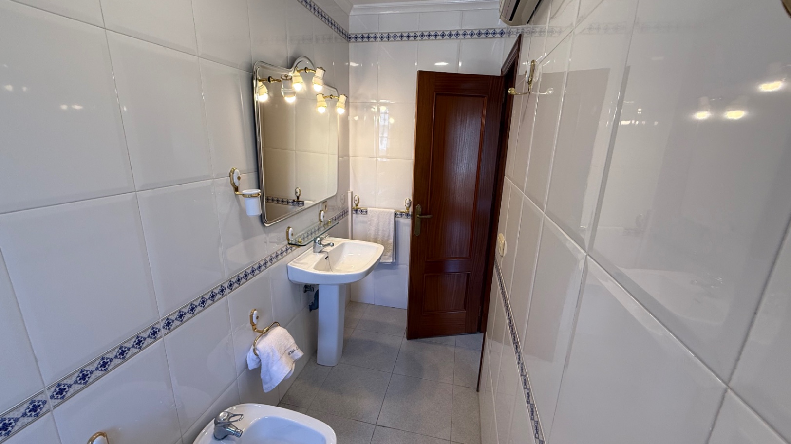 4 Bed, 2 Bath, HouseFor Sale, Orihuela, Alicante