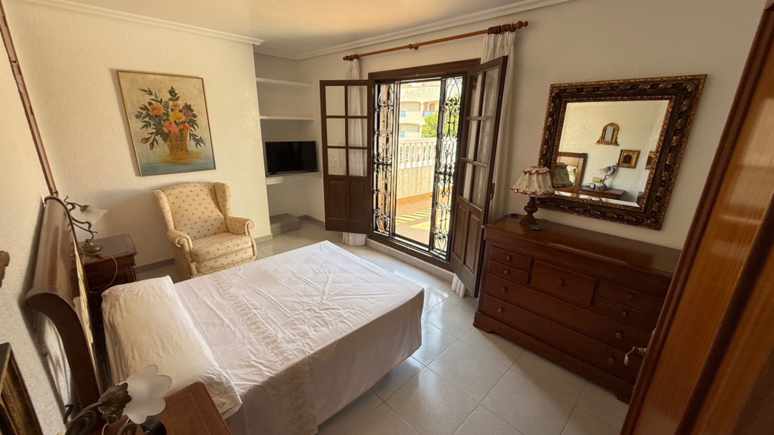 4 Bed, 2 Bath, HouseFor Sale, Orihuela, Alicante