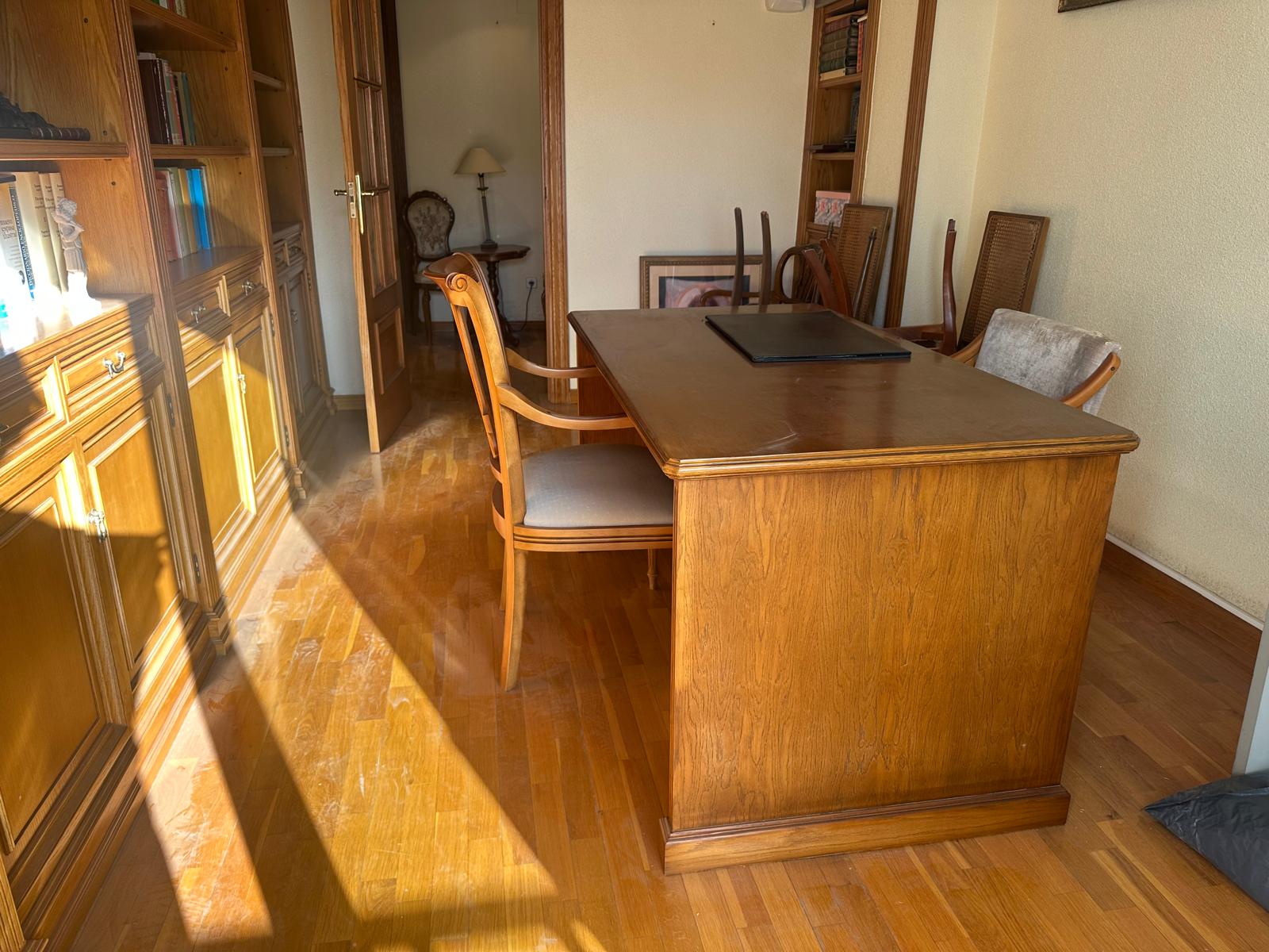 4 Bed, 2 Bath, ApartmentFor Sale, Alicante, Alicante