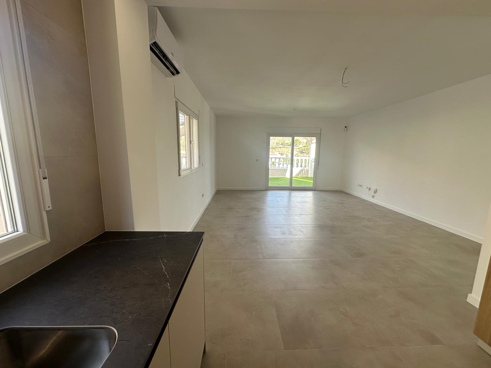 3 Bed, 2 Bath, HouseFor Sale, El Campello, Alicante