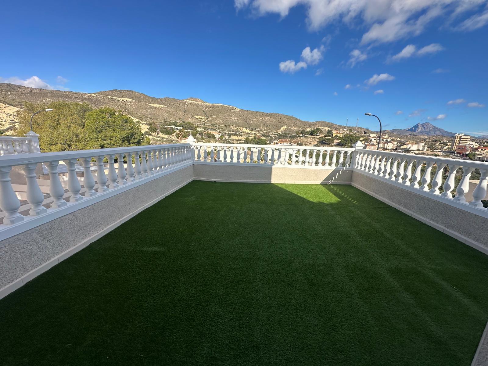 3 Bed, 2 Bath, HouseFor Sale, El Campello, Alicante