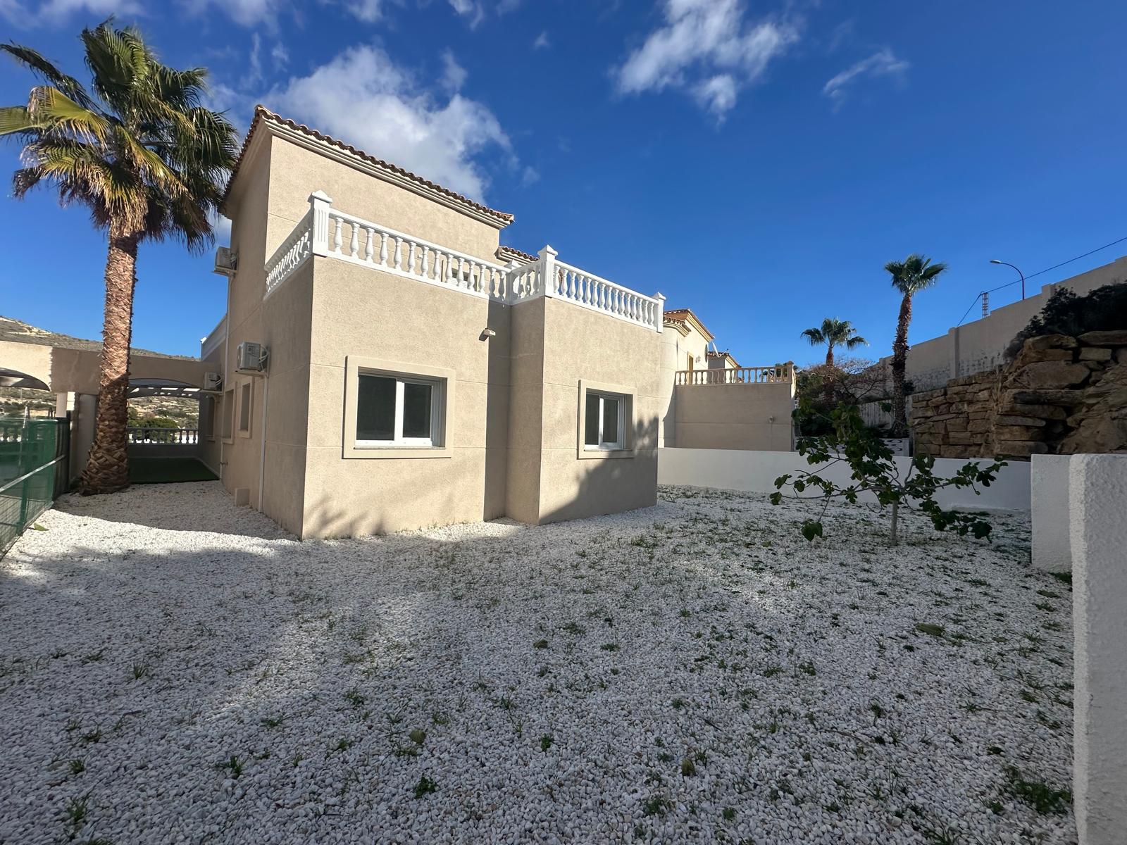 3 Bed, 2 Bath, HouseFor Sale, El Campello, Alicante