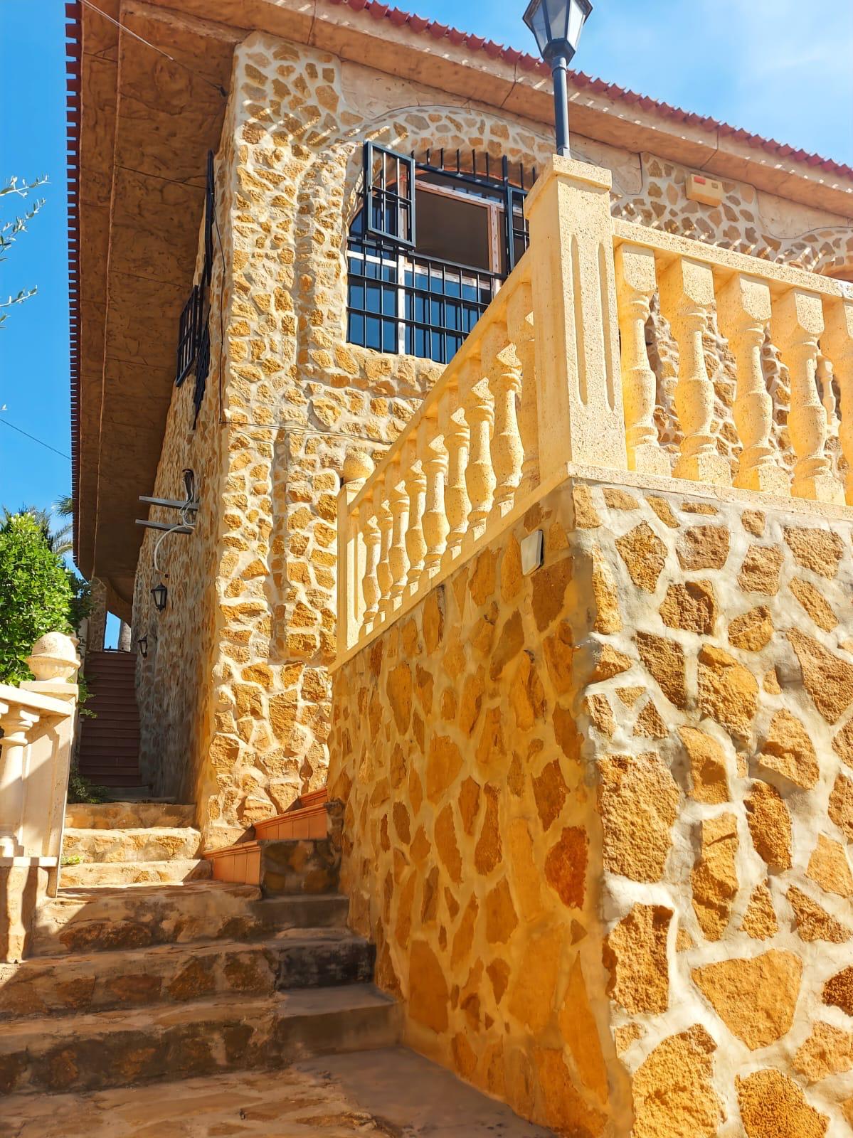 7 Bed, 3 Bath, HouseFor Sale, Torrevieja, Alicante