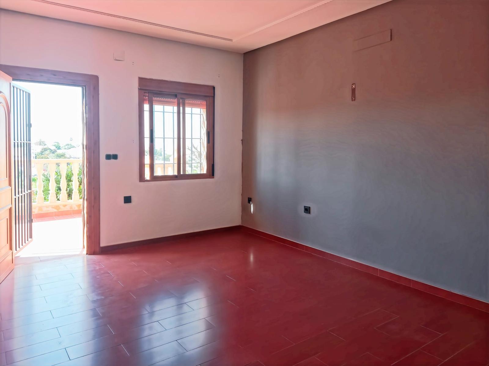 7 Bed, 3 Bath, HouseFor Sale, Torrevieja, Alicante