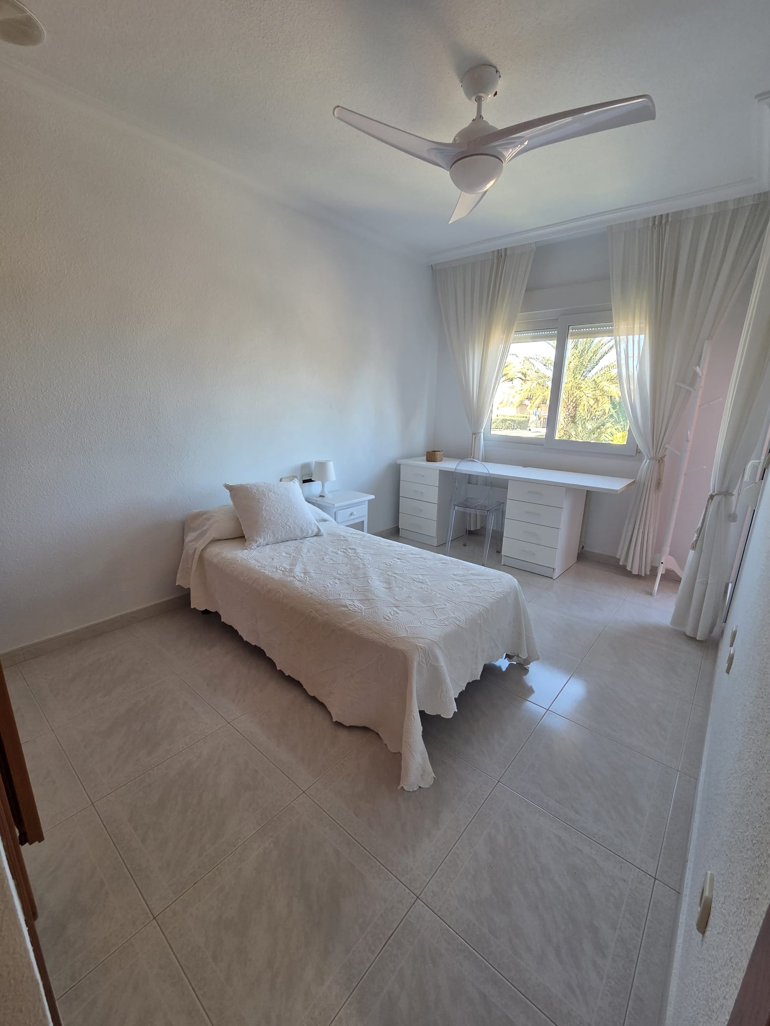 5 Bed, 3 Bath, HouseFor Sale, Alicante, Alicante