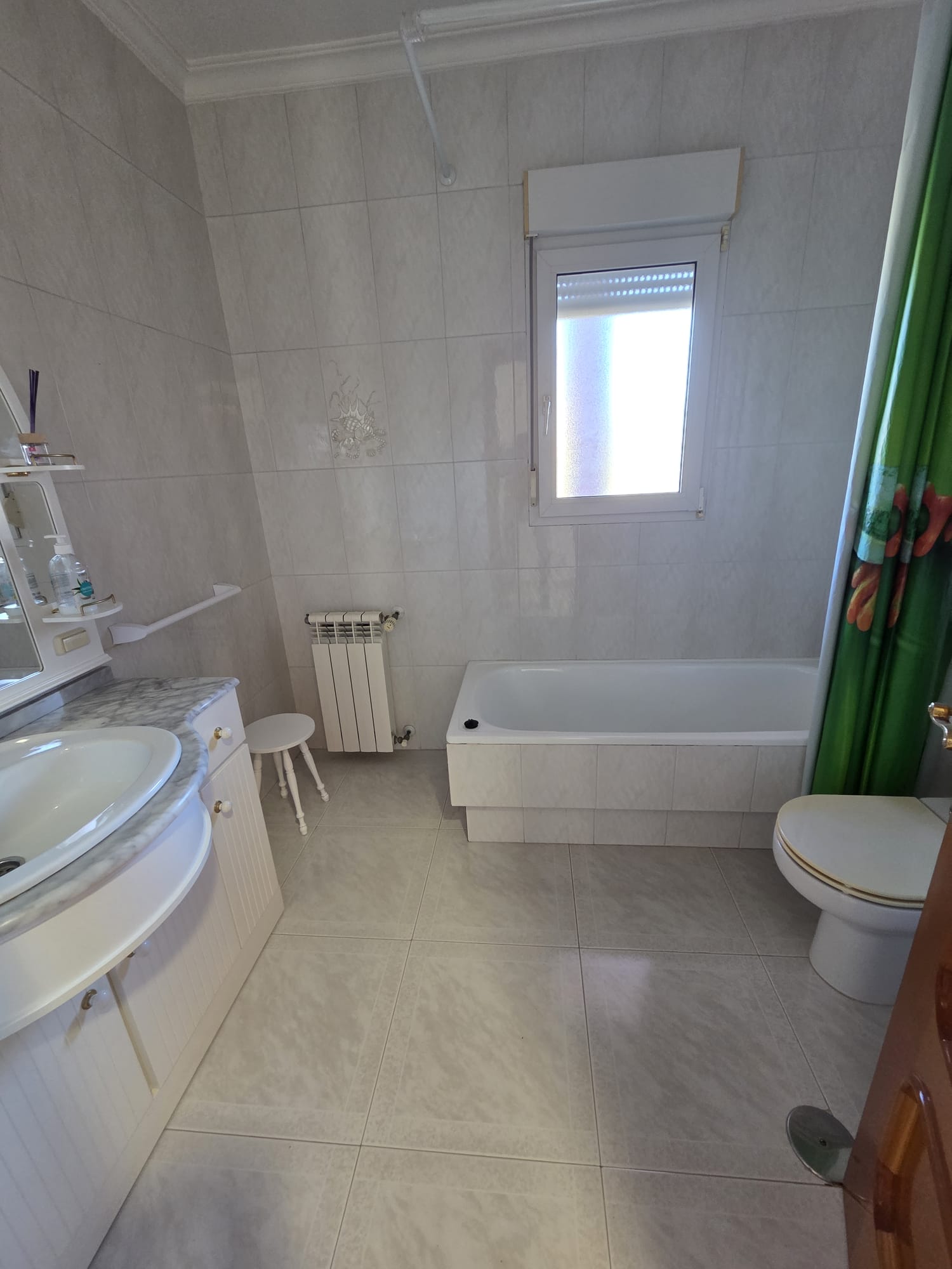 5 Bed, 3 Bath, HouseFor Sale, Alicante, Alicante