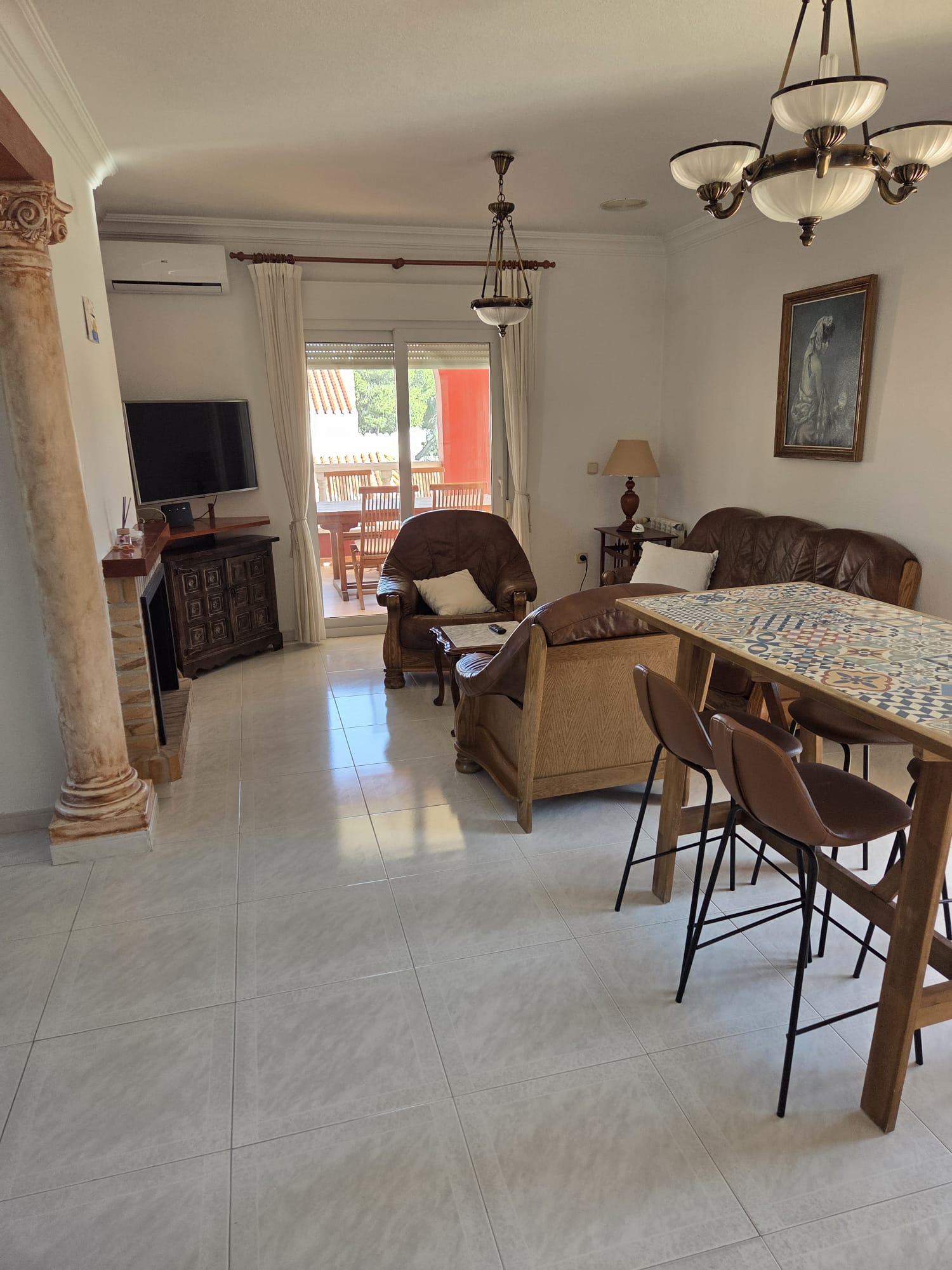 5 Bed, 3 Bath, HouseFor Sale, Alicante, Alicante