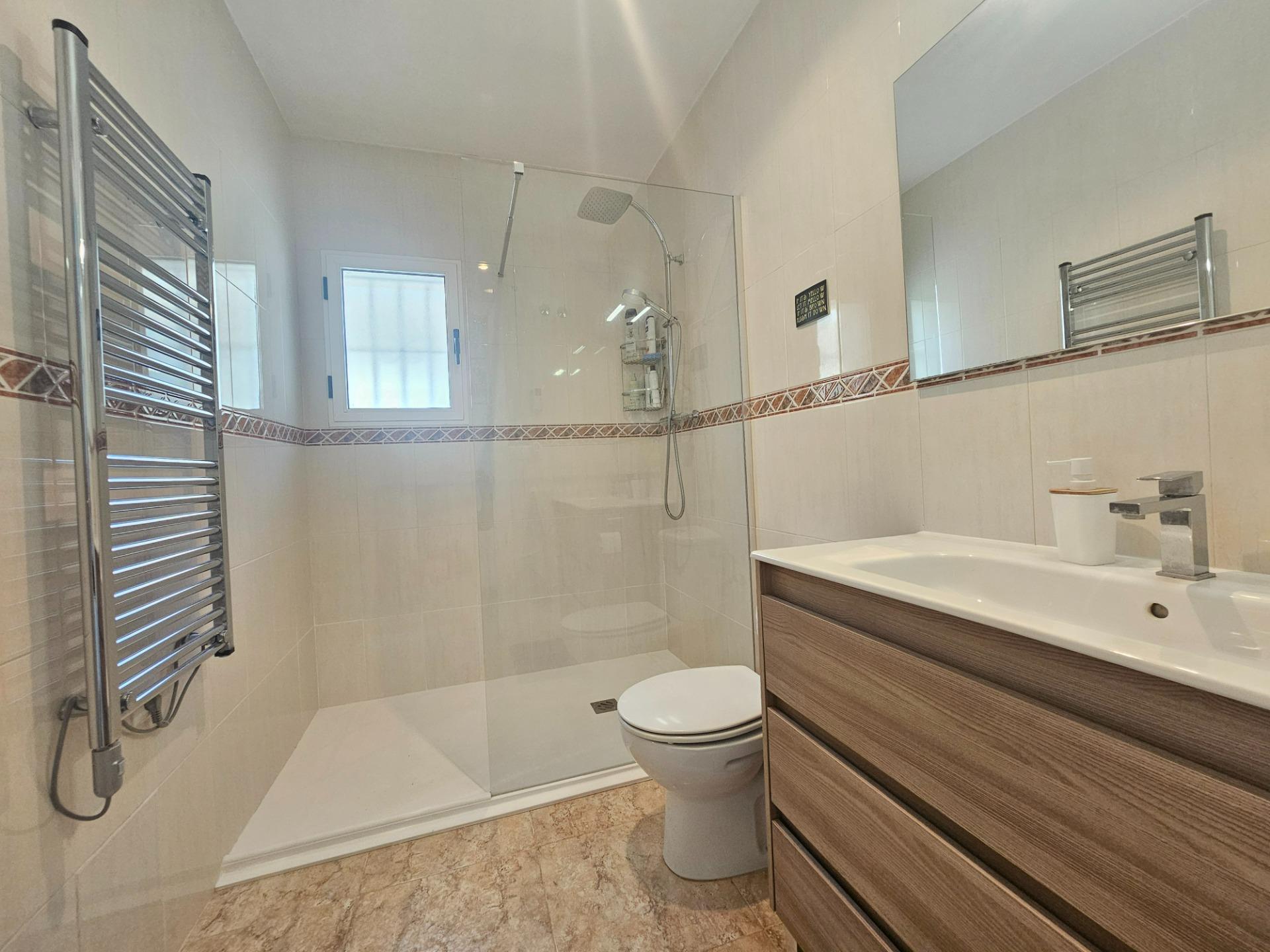 3 Bed, 2 Bath, HouseFor Sale, Benijofar, Alicante