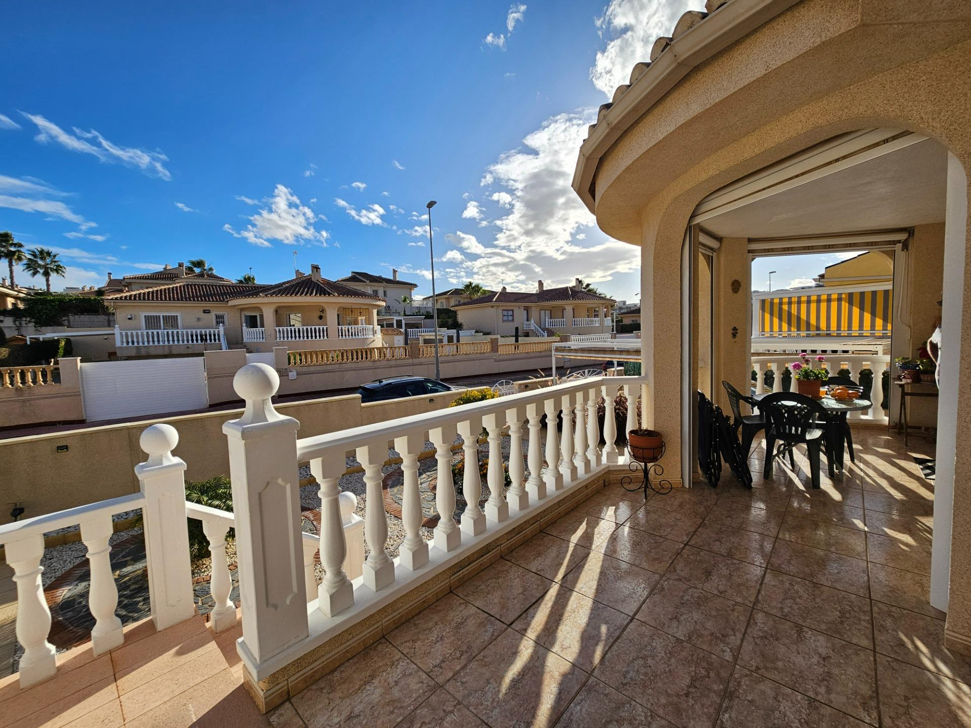 3 Bed, 2 Bath, HouseFor Sale, Benijofar, Alicante