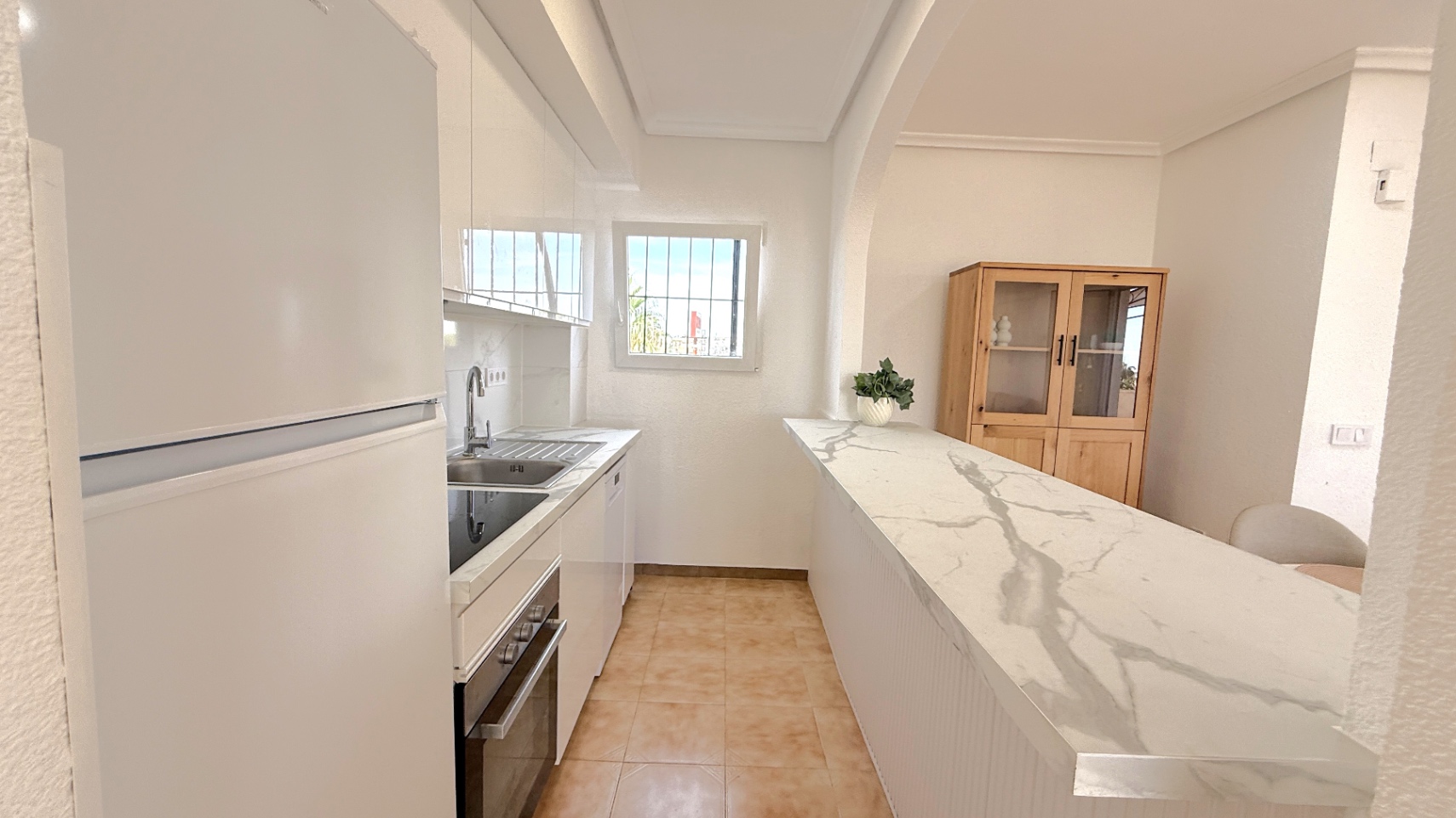 2 Bed, 2 Bath, ApartmentFor Sale, Torrevieja, Alicante
