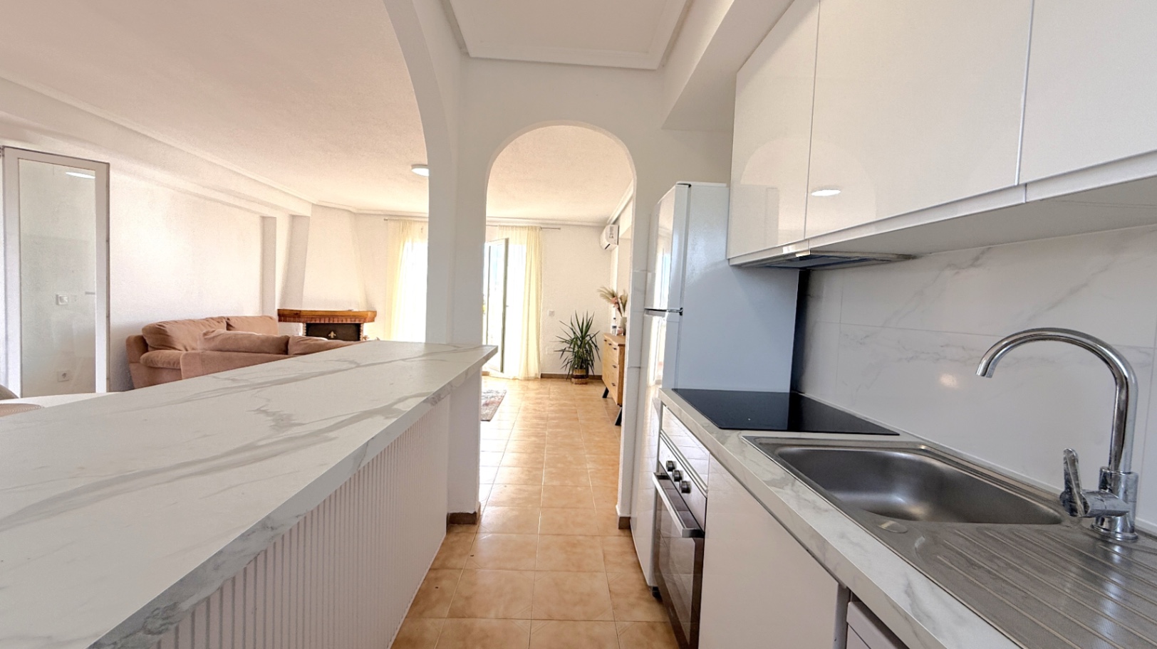 2 Bed, 2 Bath, ApartmentFor Sale, Torrevieja, Alicante