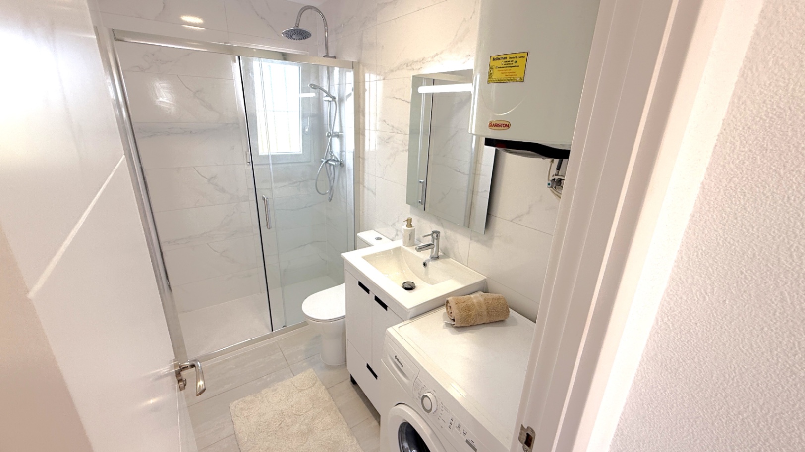 2 Bed, 2 Bath, ApartmentFor Sale, Torrevieja, Alicante