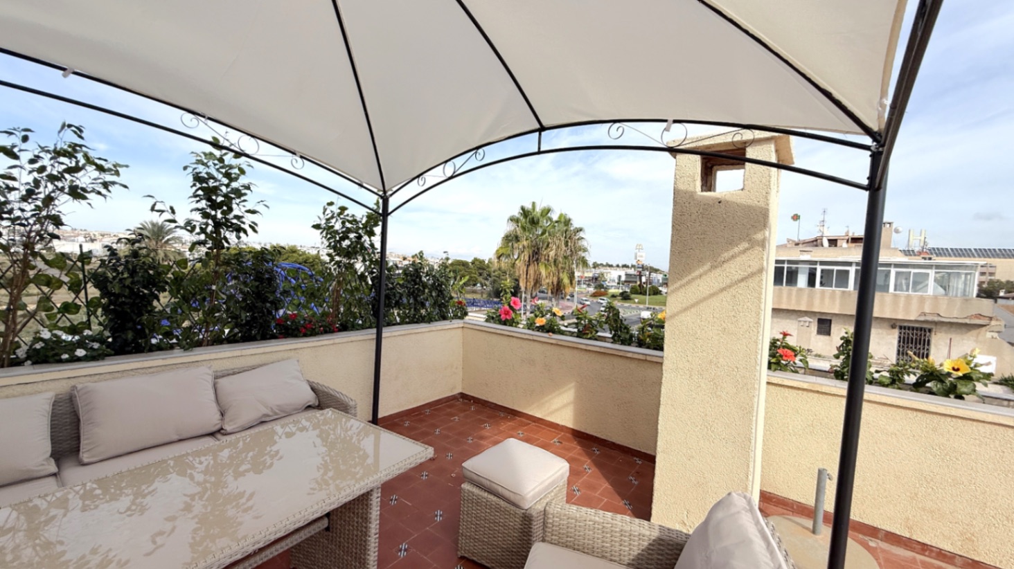 2 Bed, 2 Bath, ApartmentFor Sale, Torrevieja, Alicante