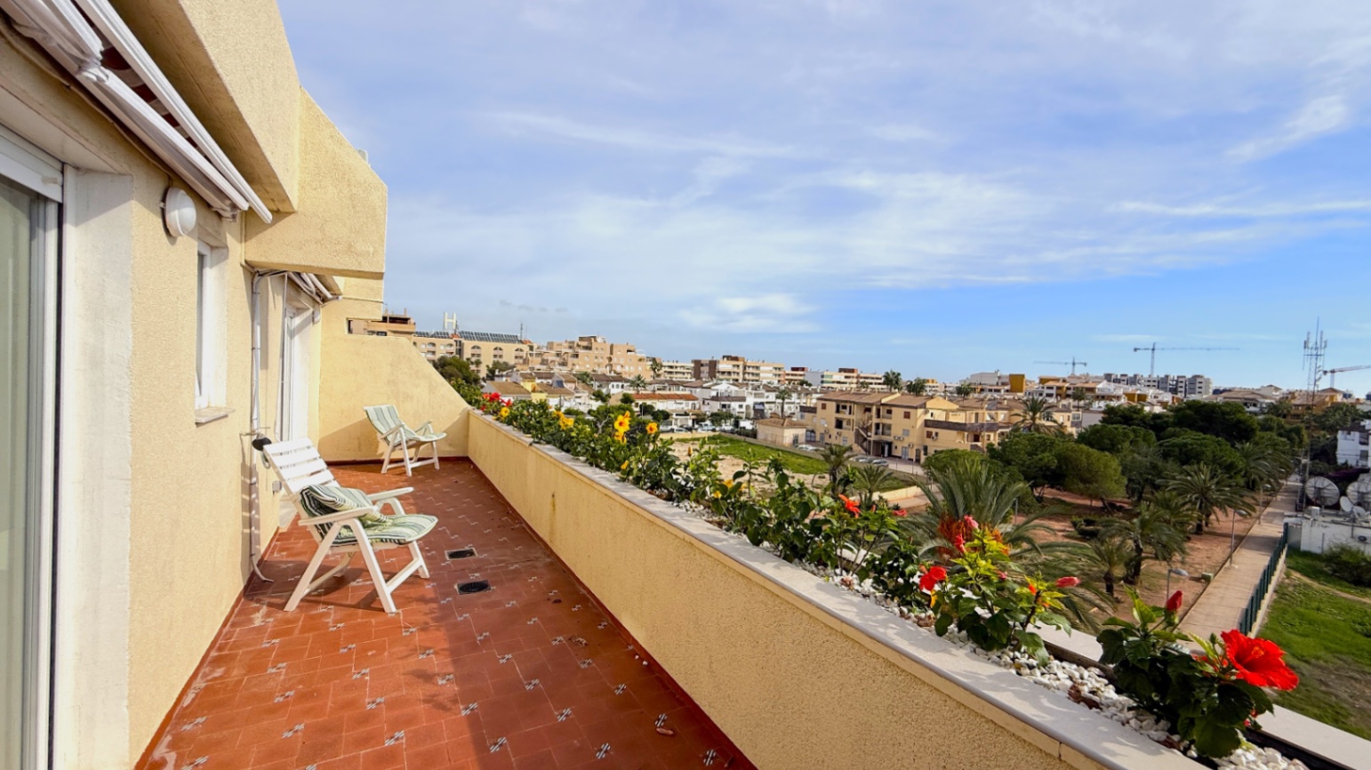 2 Bed, 2 Bath, ApartmentFor Sale, Torrevieja, Alicante