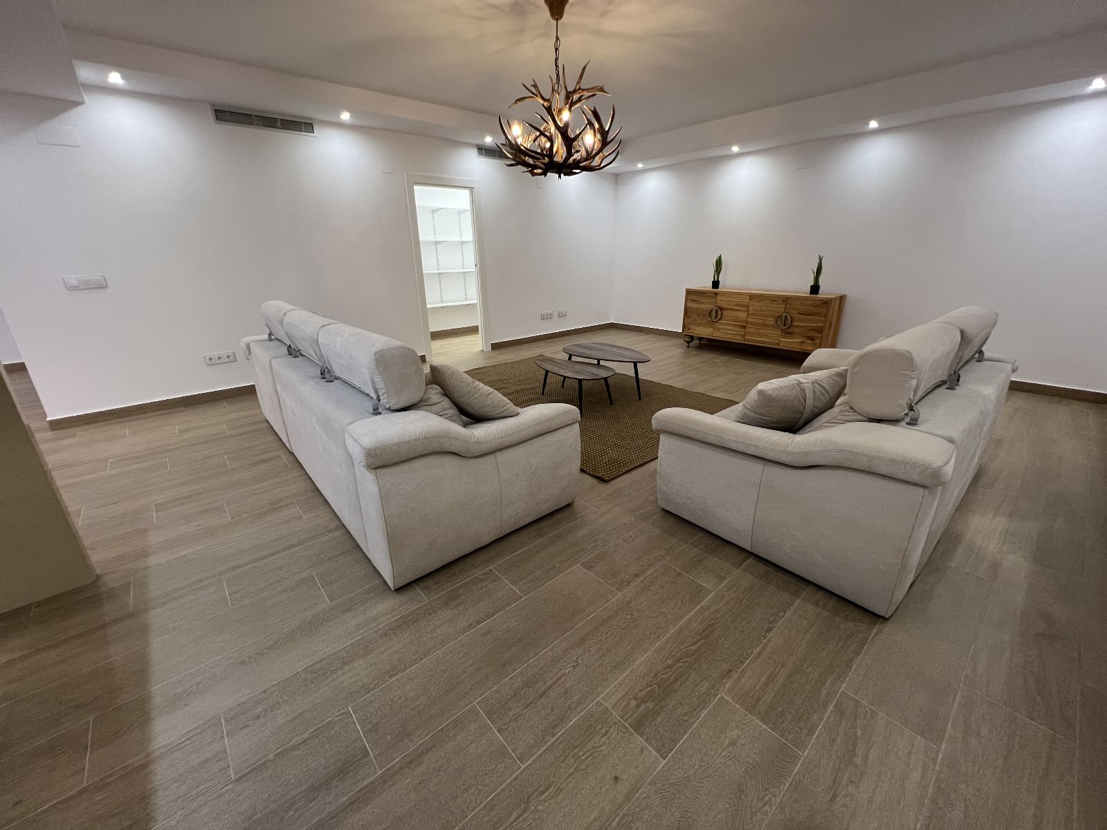 5 Bed, 3 Bath, HouseFor Sale, San Miguel de Salinas, Alicante