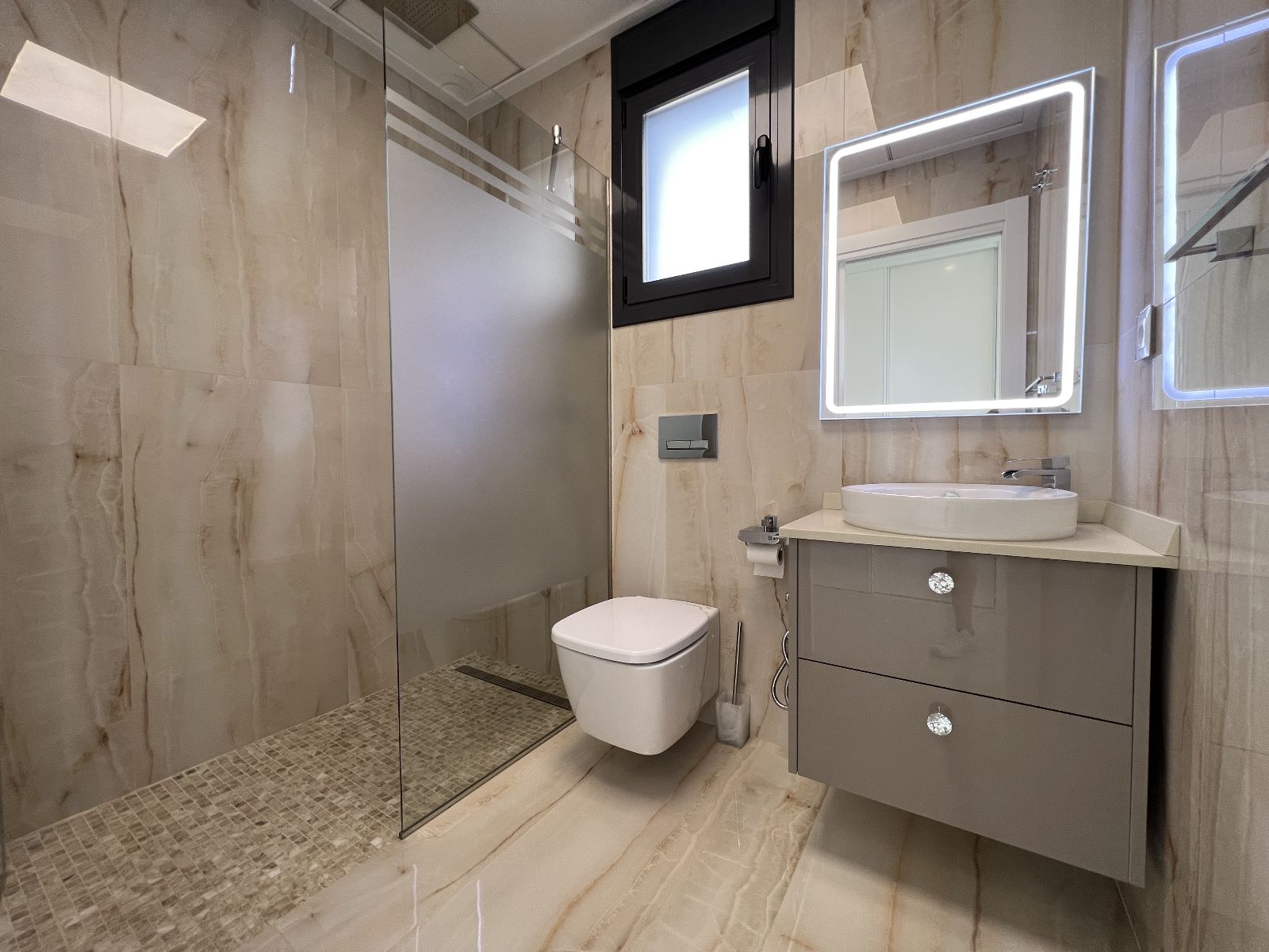 5 Bed, 3 Bath, HouseFor Sale, San Miguel de Salinas, Alicante