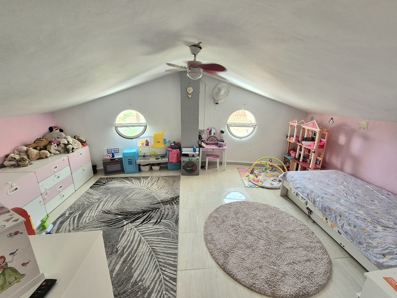 5 Bed, 3 Bath, HouseFor Sale, San Miguel de Salinas, Alicante