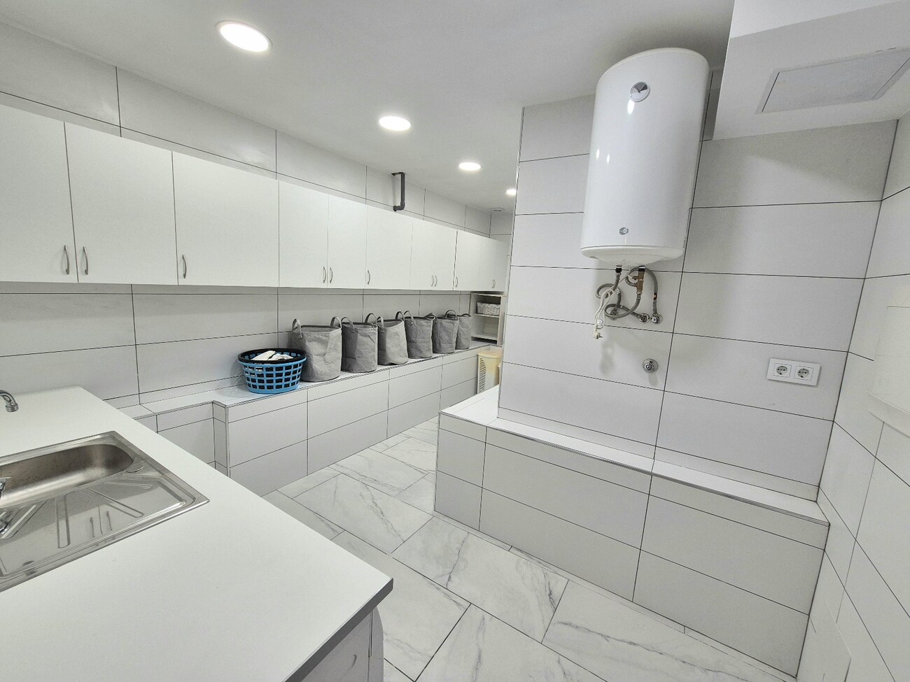 5 Bed, 3 Bath, HouseFor Sale, San Miguel de Salinas, Alicante