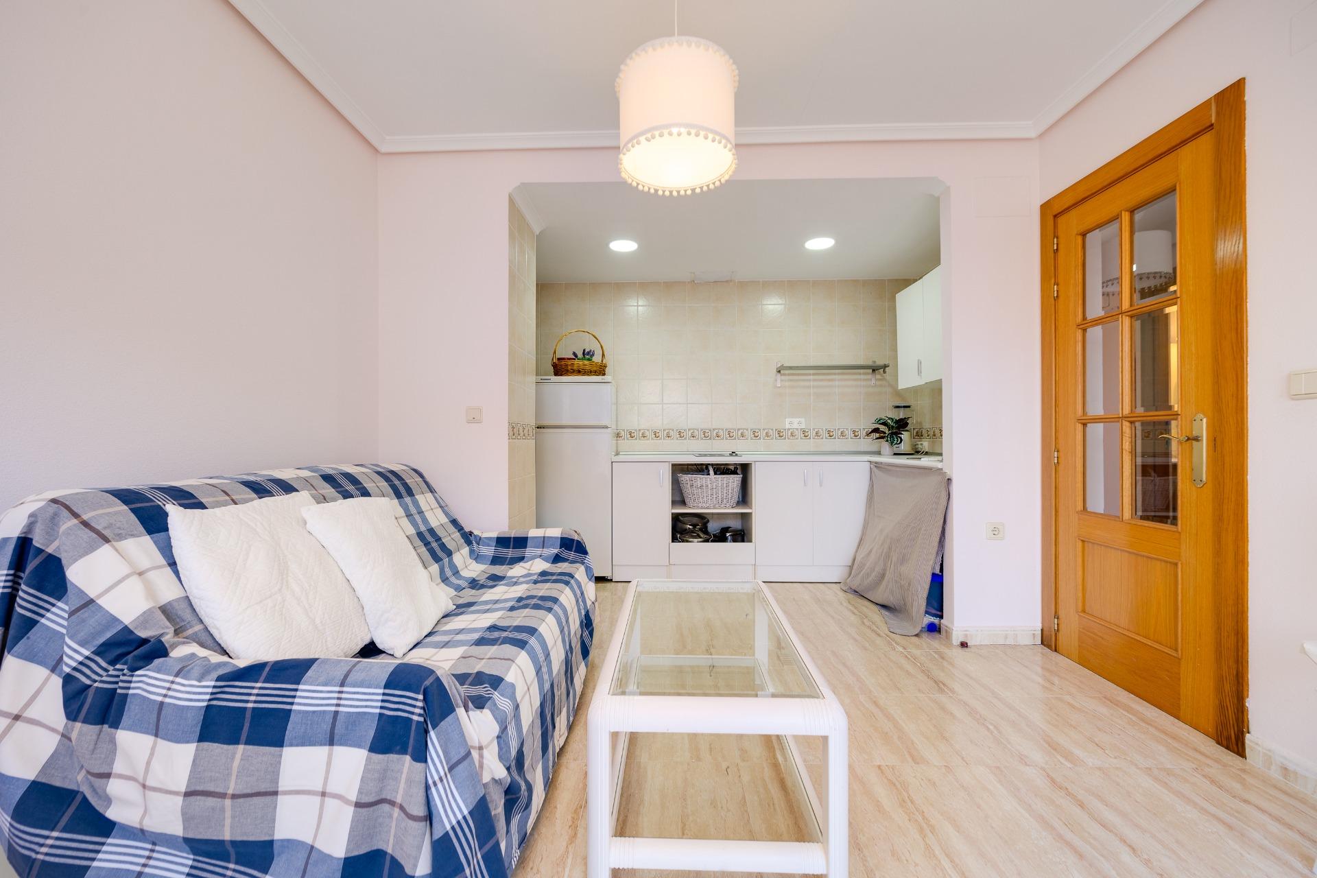 2 Bed, 1 Bath, ApartmentFor Sale, Torrevieja, Alicante
