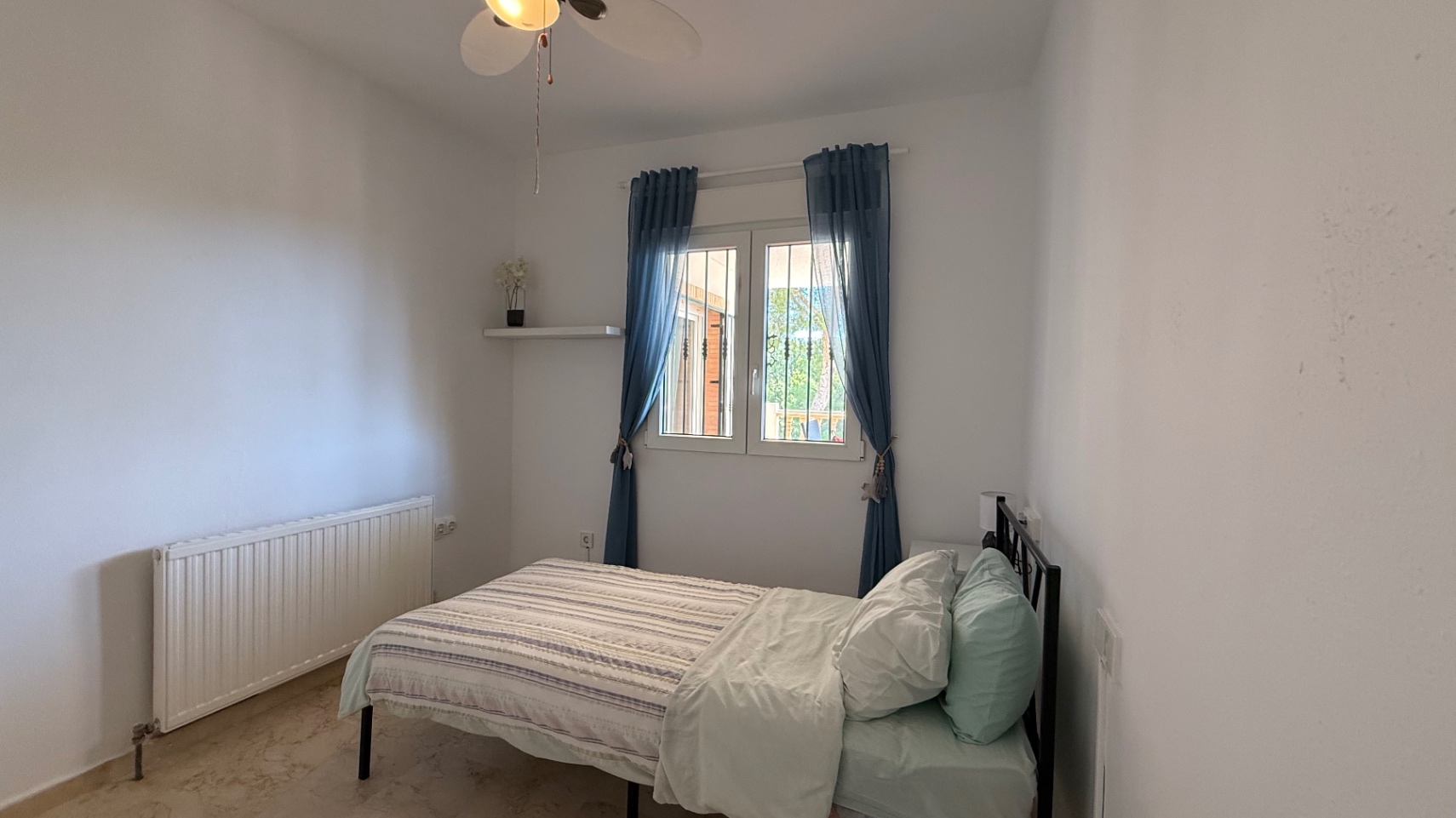 4 Bed, 2 Bath, HouseFor Sale, Orihuela, Alicante