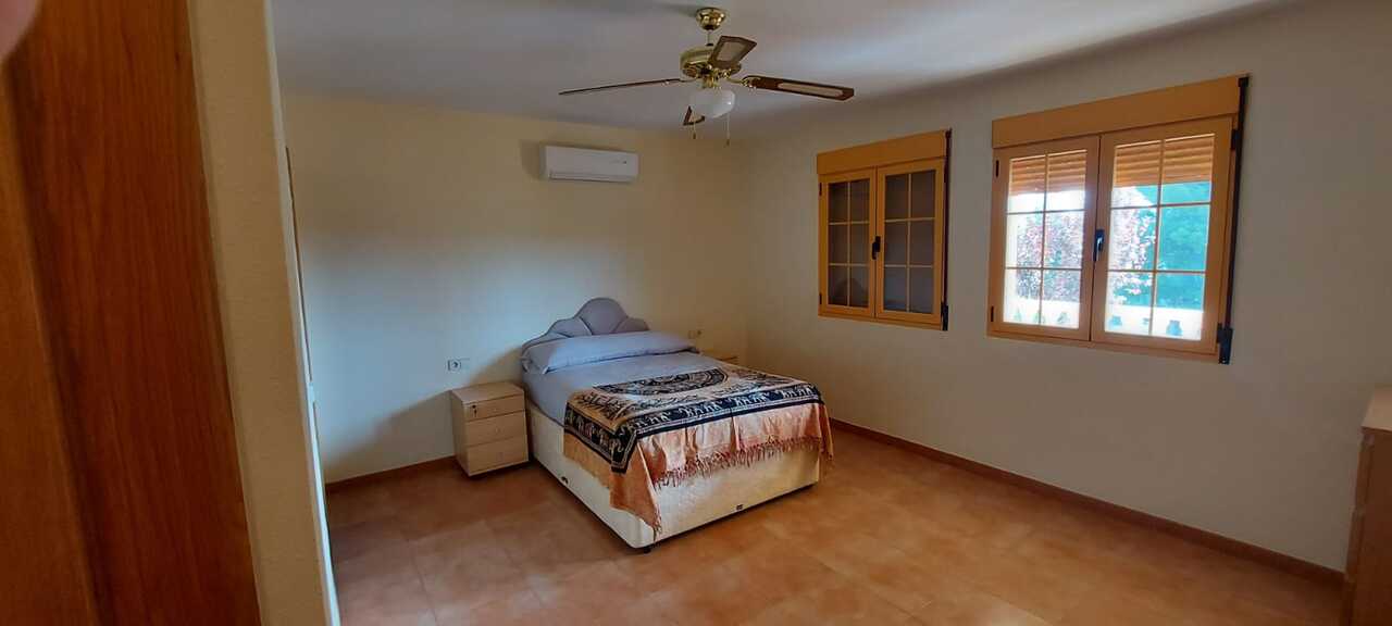 5 Bed, 3 Bath, HouseFor Sale, Calasparra, Murcia