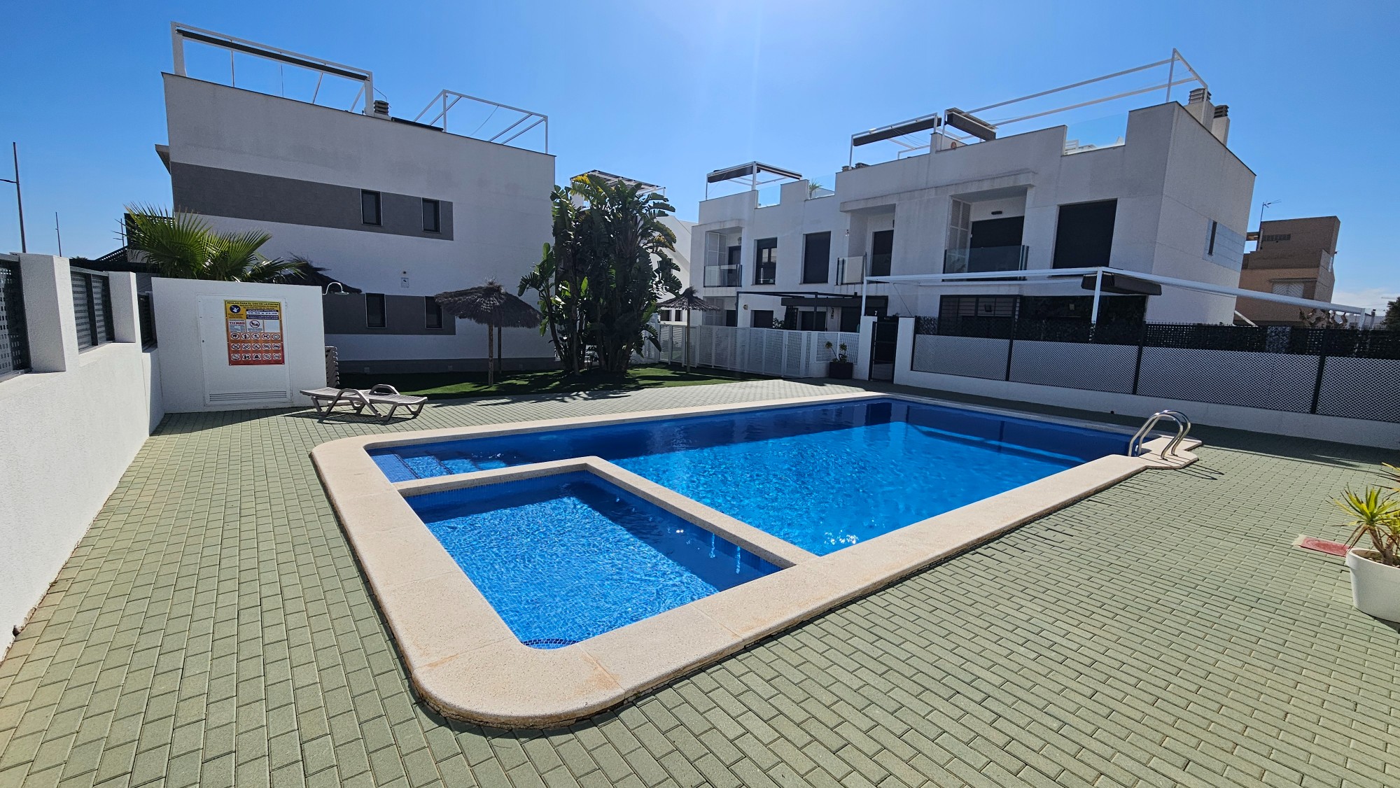 2 Bed, 1 Bath, ApartmentFor Sale, Pilar De La Horadada, Alicante