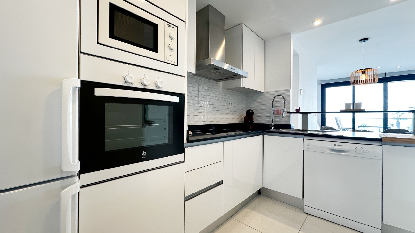 2 Bed, 2 Bath, ApartmentFor Sale, Torrevieja, Alicante