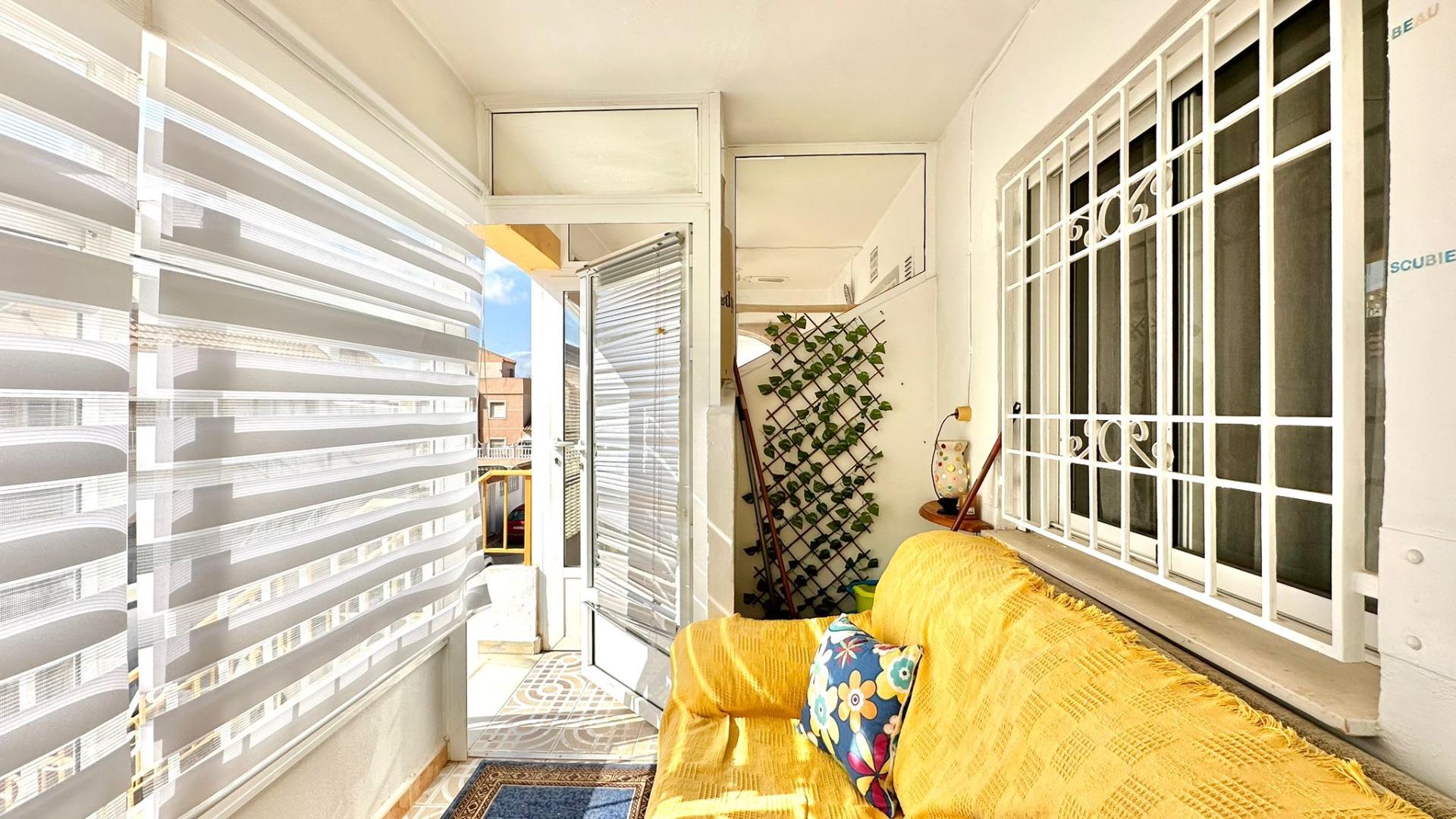 2 Bed, 1 Bath, HouseFor Sale, Torrevieja, Alicante