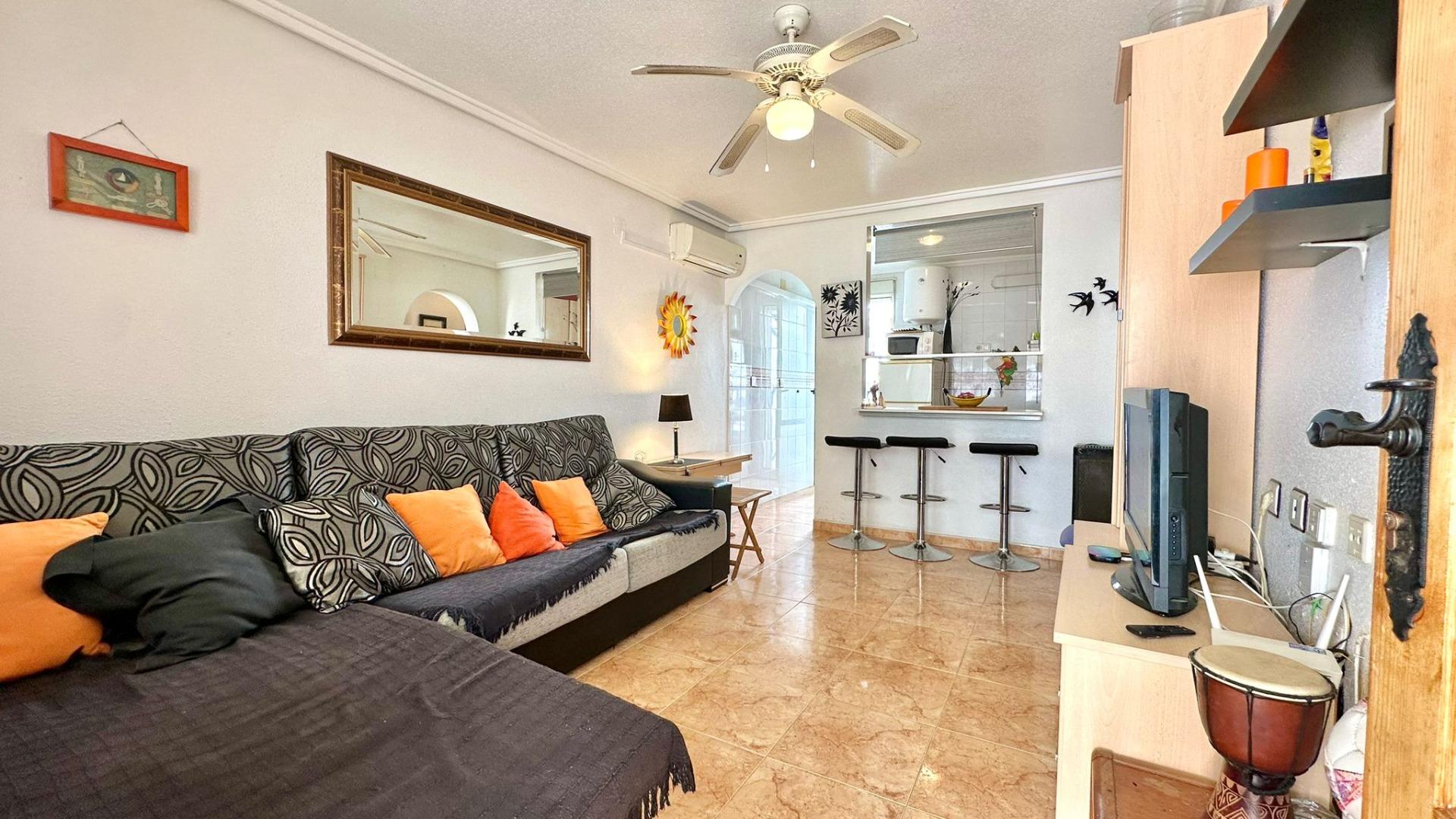 2 Bed, 1 Bath, HouseFor Sale, Torrevieja, Alicante