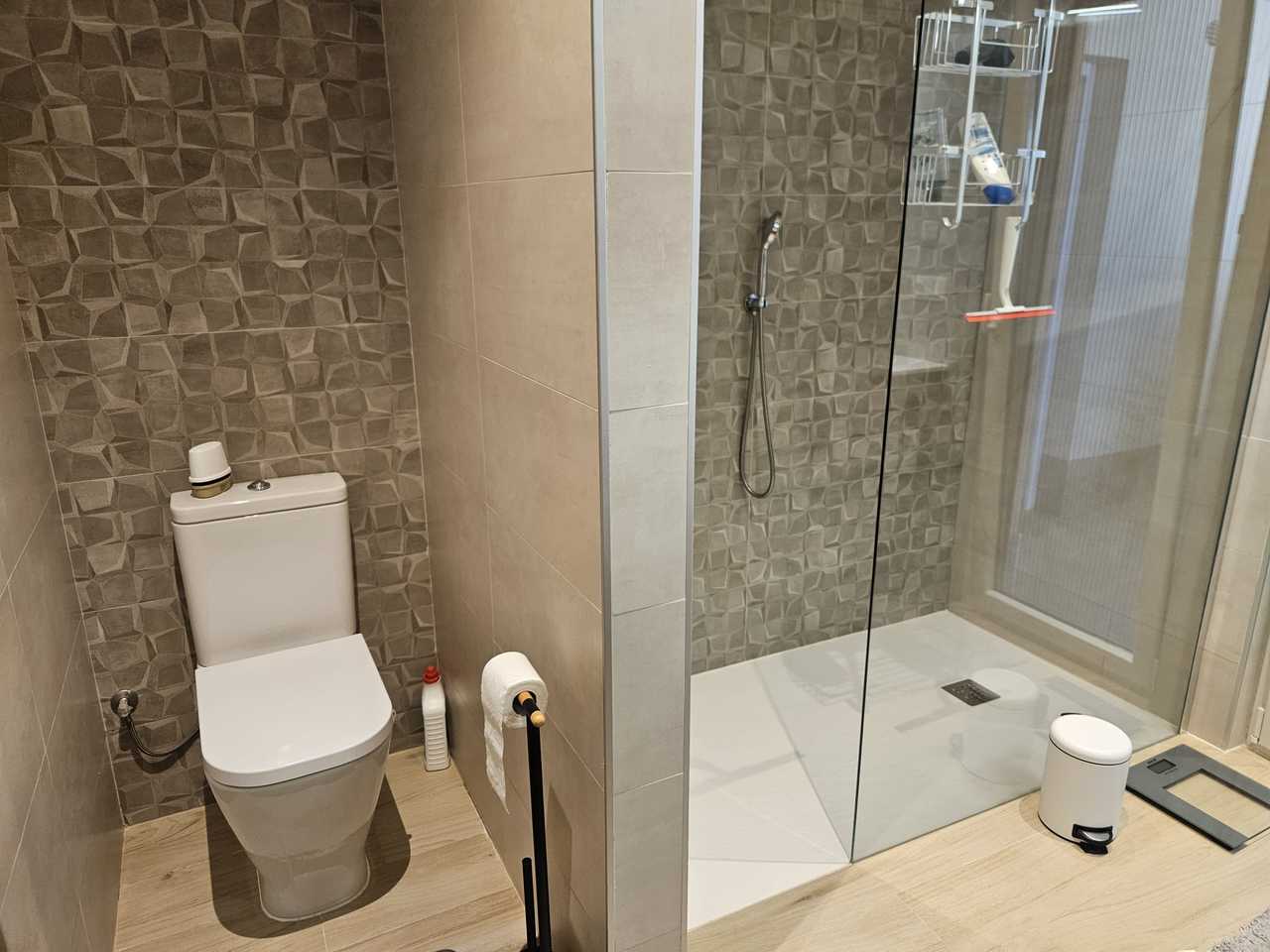 4 Bed, 2 Bath, HouseFor Sale, Torrevieja, Alicante