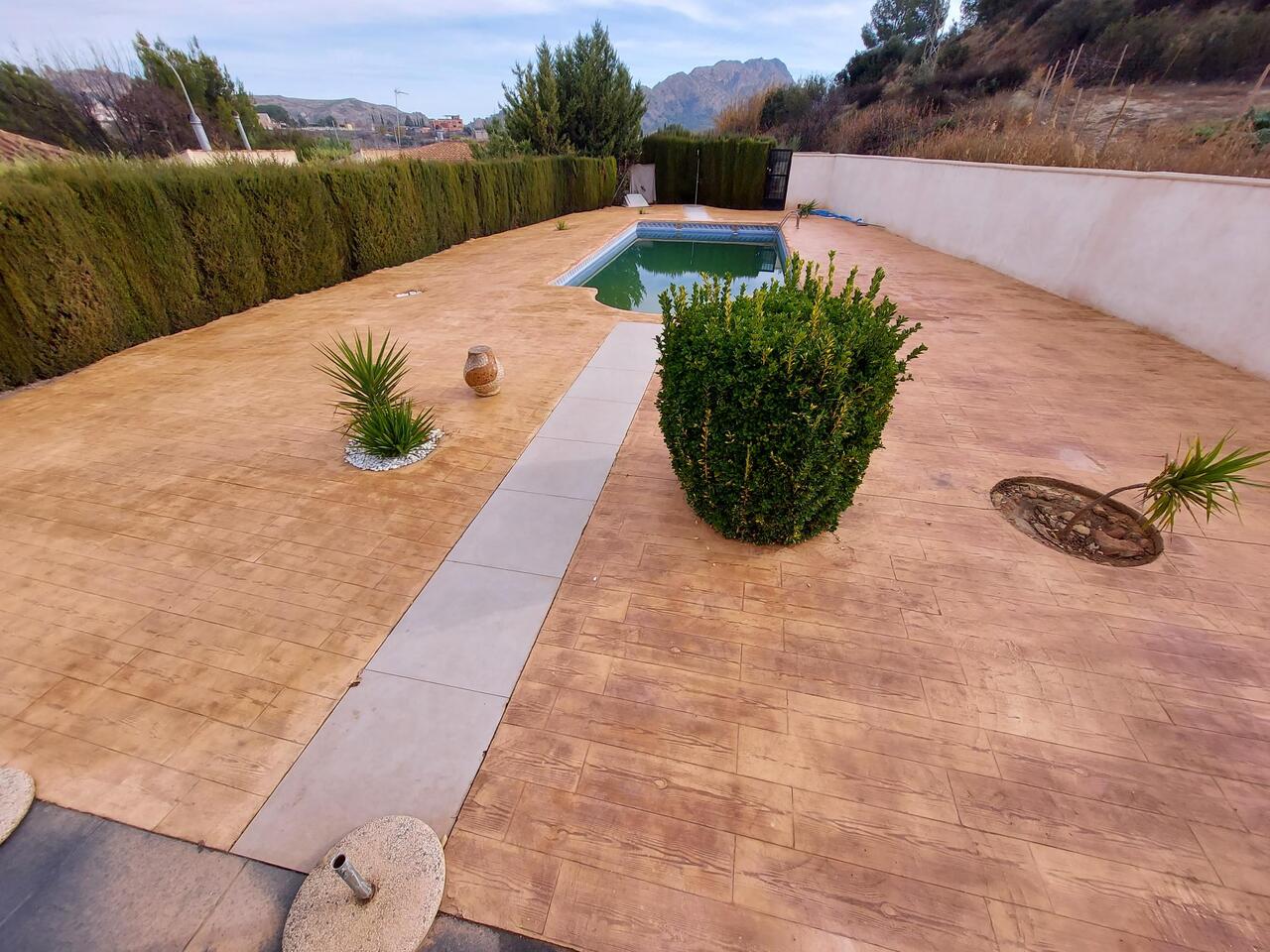 4 Bed, 2 Bath, HouseFor Sale, Calasparra, Murcia