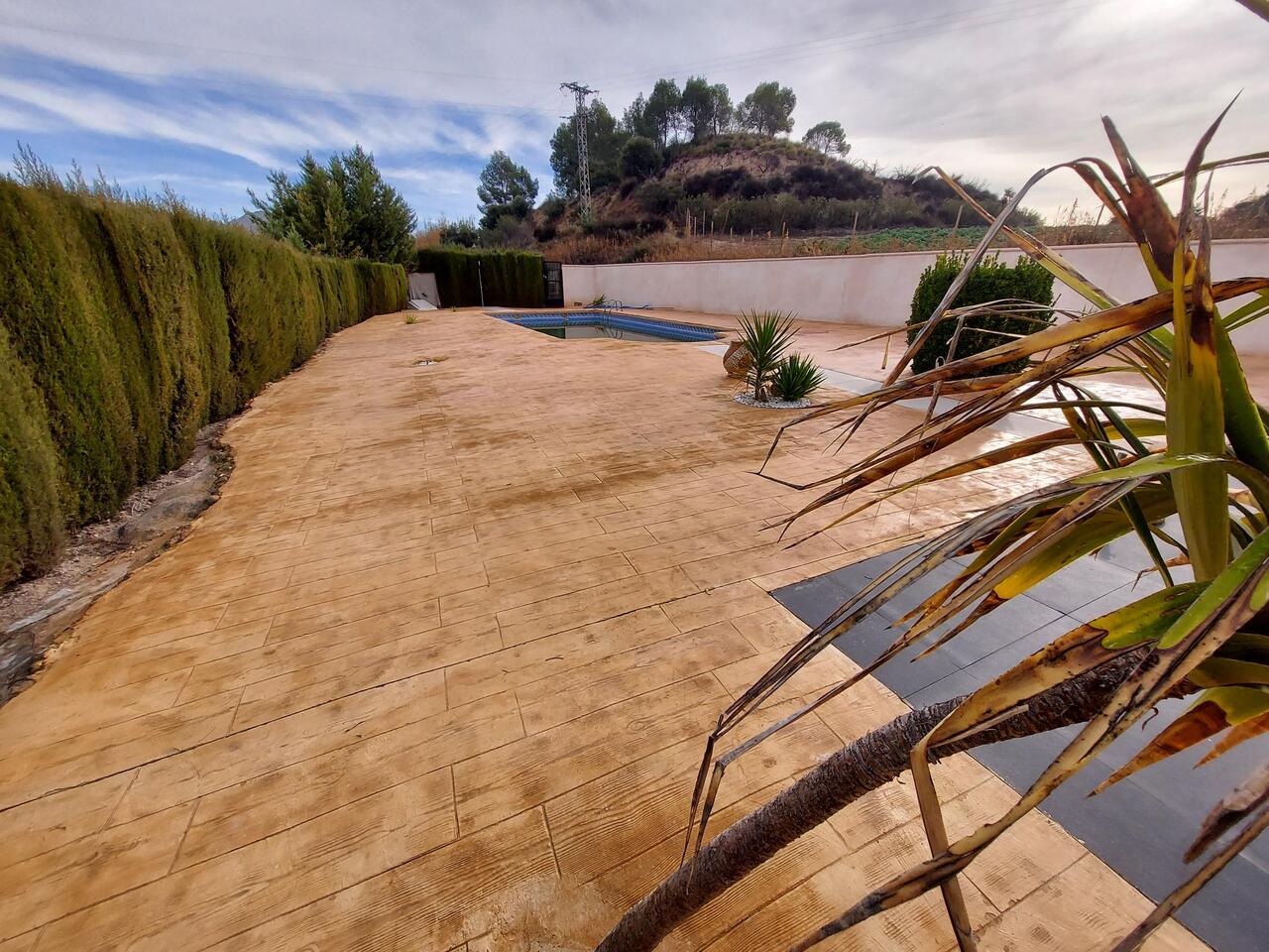 4 Bed, 2 Bath, HouseFor Sale, Calasparra, Murcia