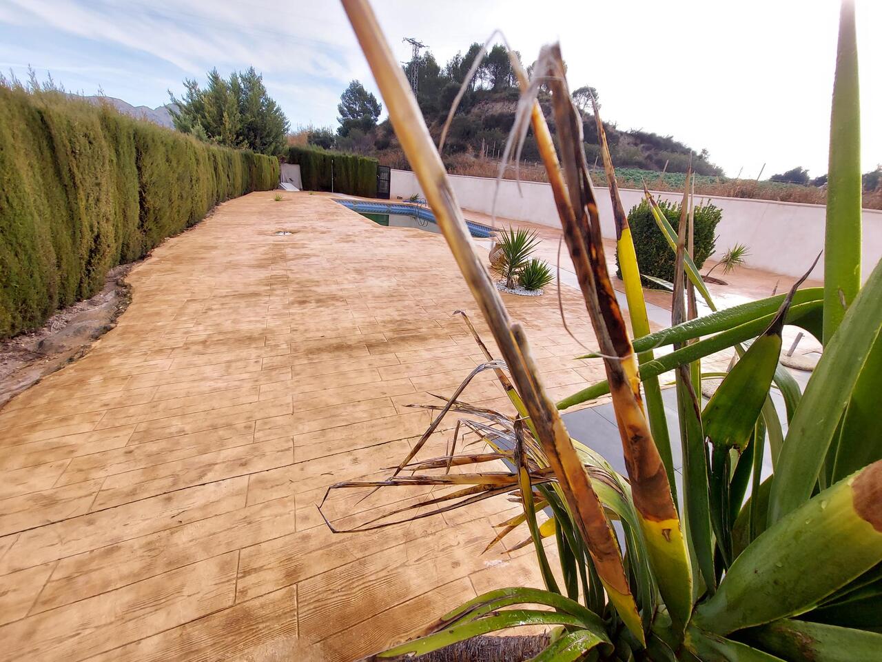 4 Bed, 2 Bath, HouseFor Sale, Calasparra, Murcia