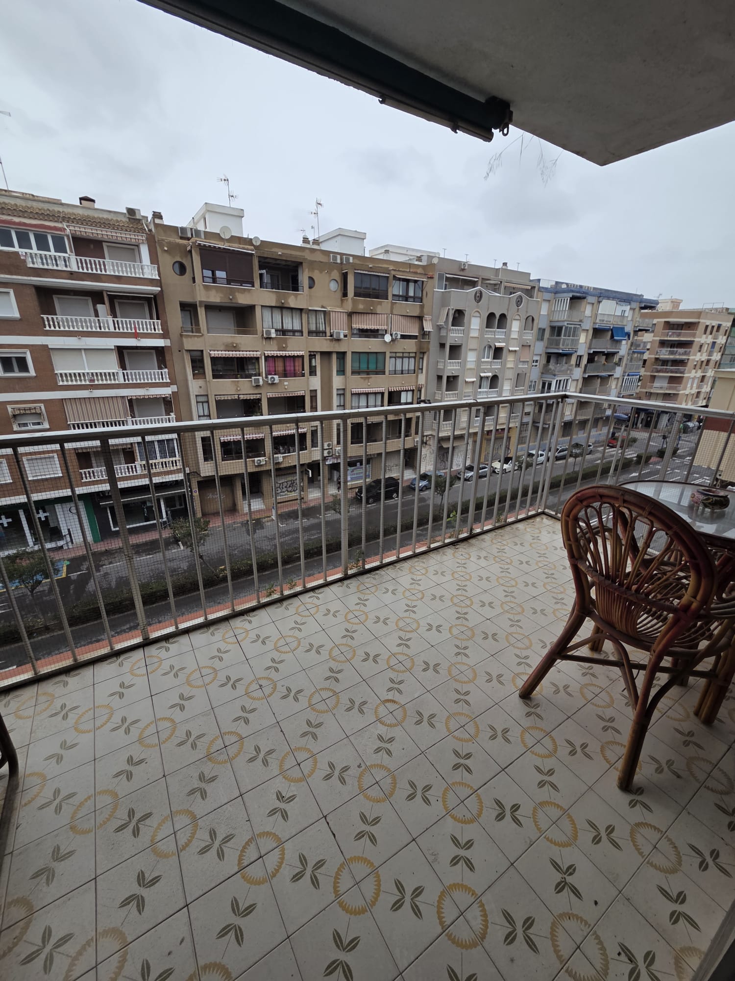 2 Bed, 1 Bath, ApartmentFor Sale, Torrevieja, Alicante