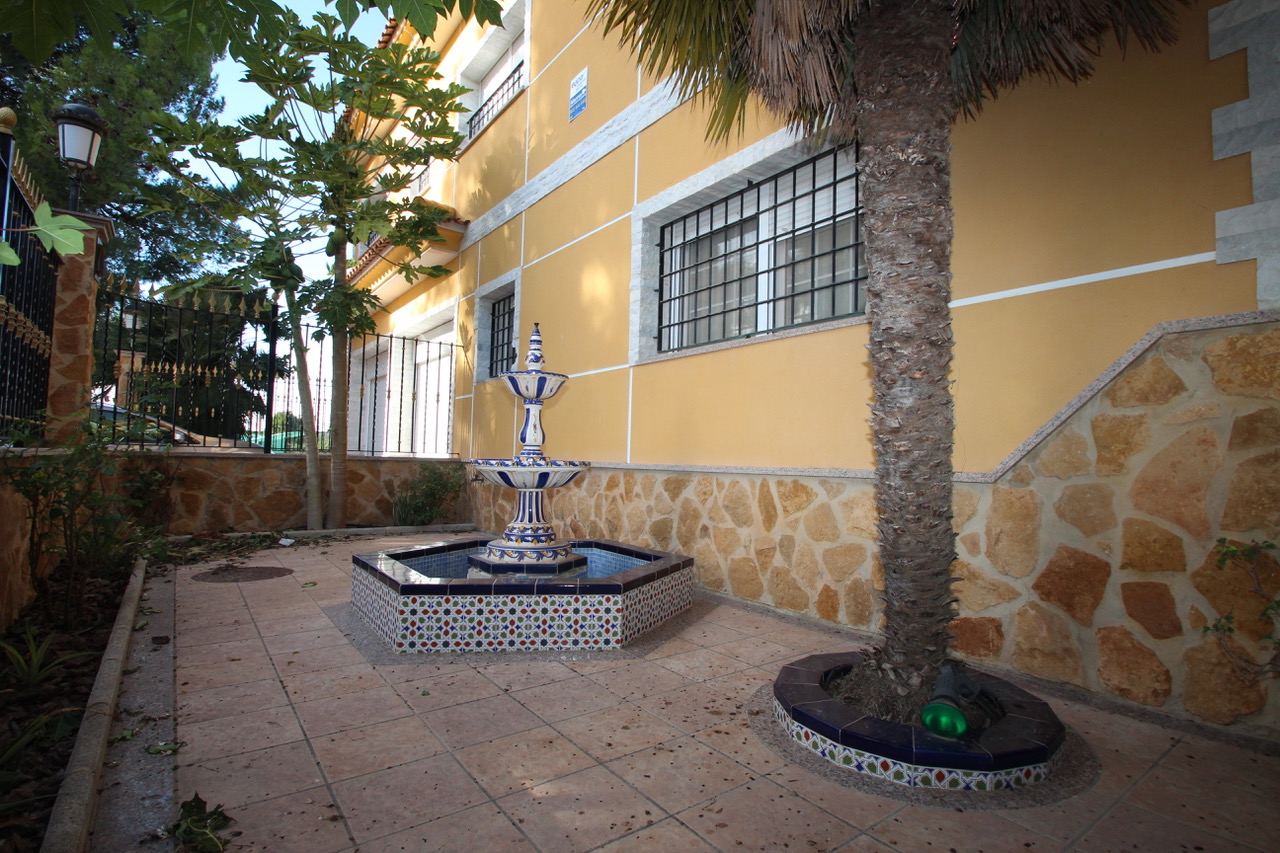 6 Bed, 3 Bath, HouseFor Sale, Murcia, Murcia