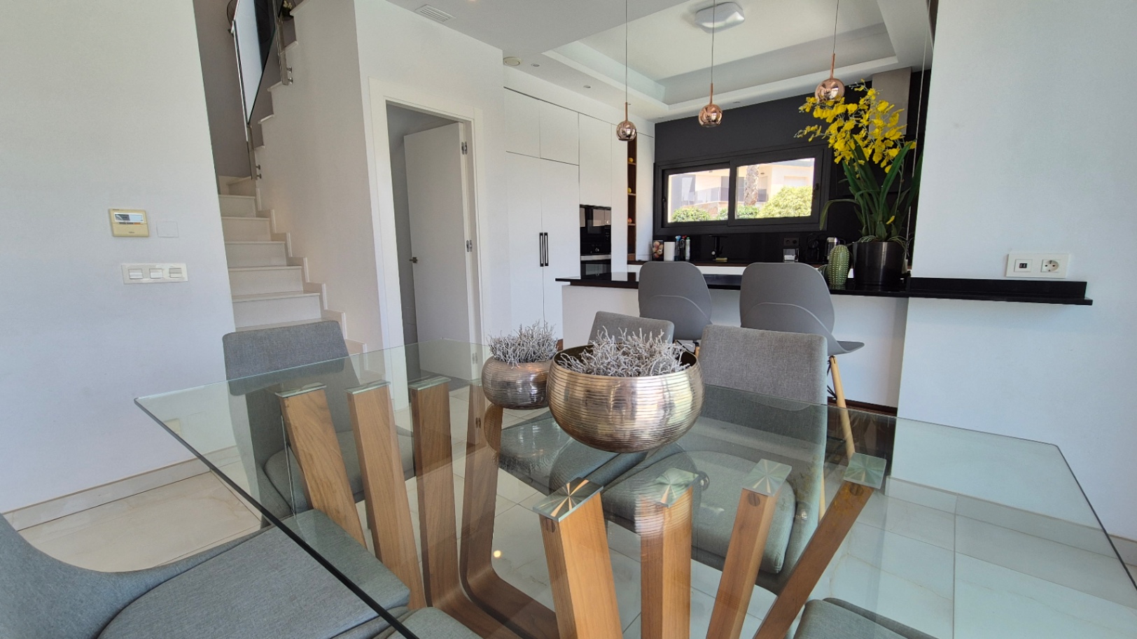 4 Bed, 4 Bath, HouseFor Sale, Torrevieja, Alicante