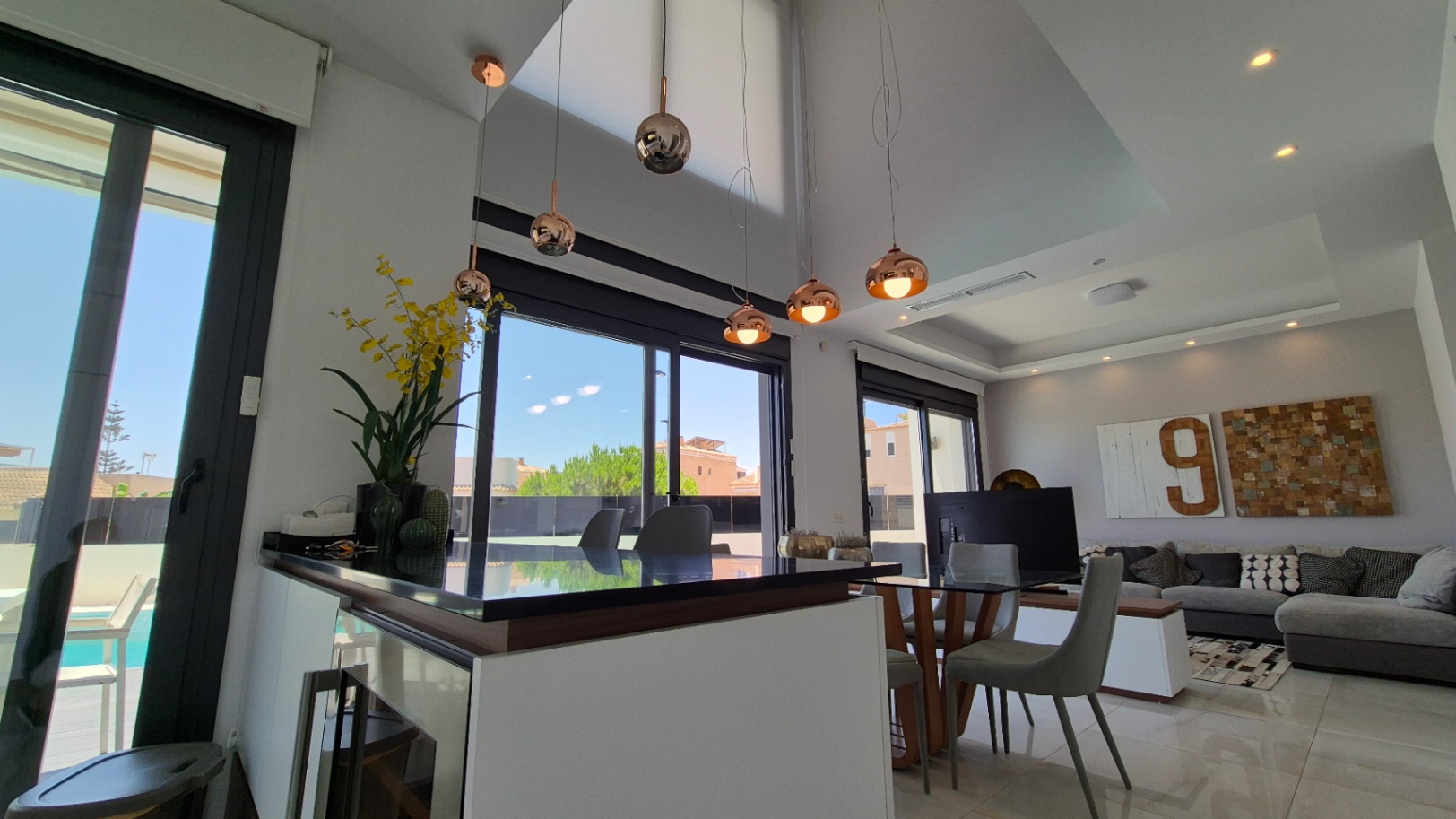 4 Bed, 4 Bath, HouseFor Sale, Torrevieja, Alicante