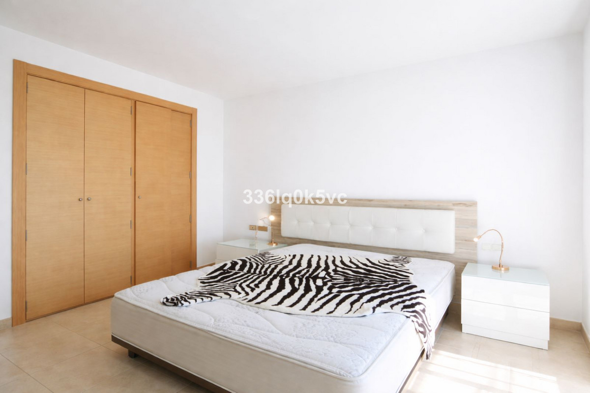 2 Bed, 2 Bath, ApartmentFor Sale, Altos de los Monteros, Malaga