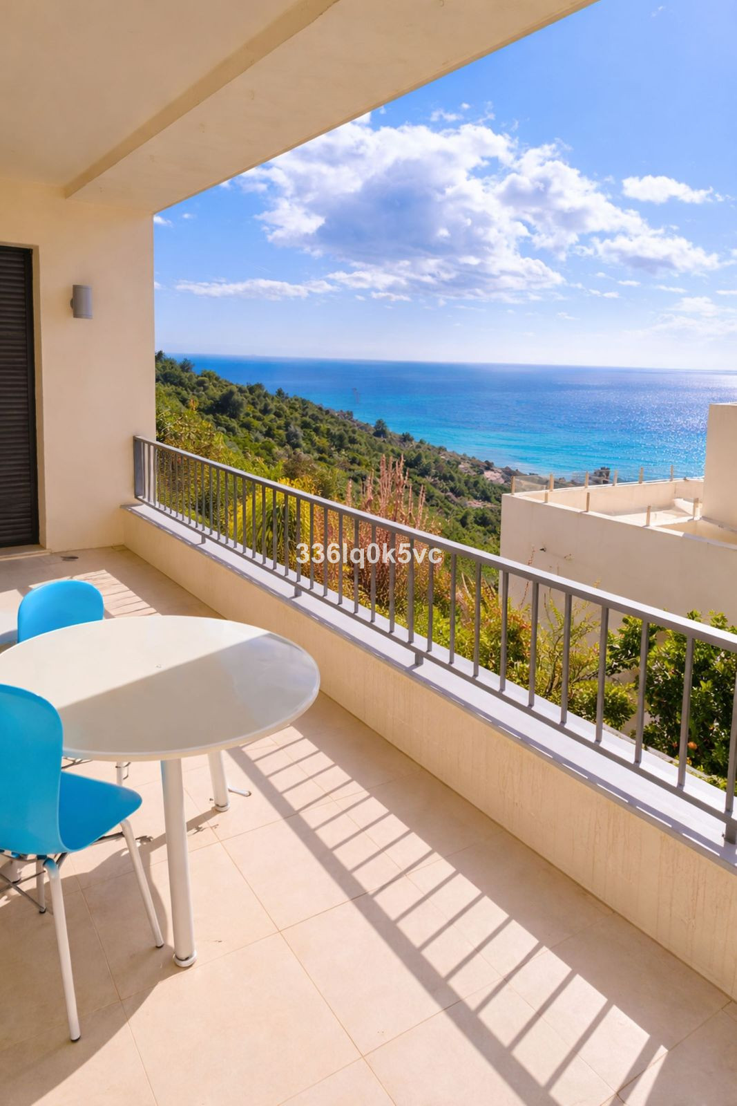 2 Bed, 2 Bath, ApartmentFor Sale, Altos de los Monteros, Malaga