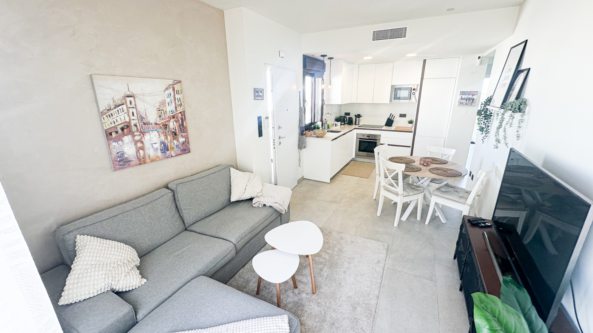 3 Bed, 2 Bath, ApartmentFor Sale, Torrevieja, Alicante