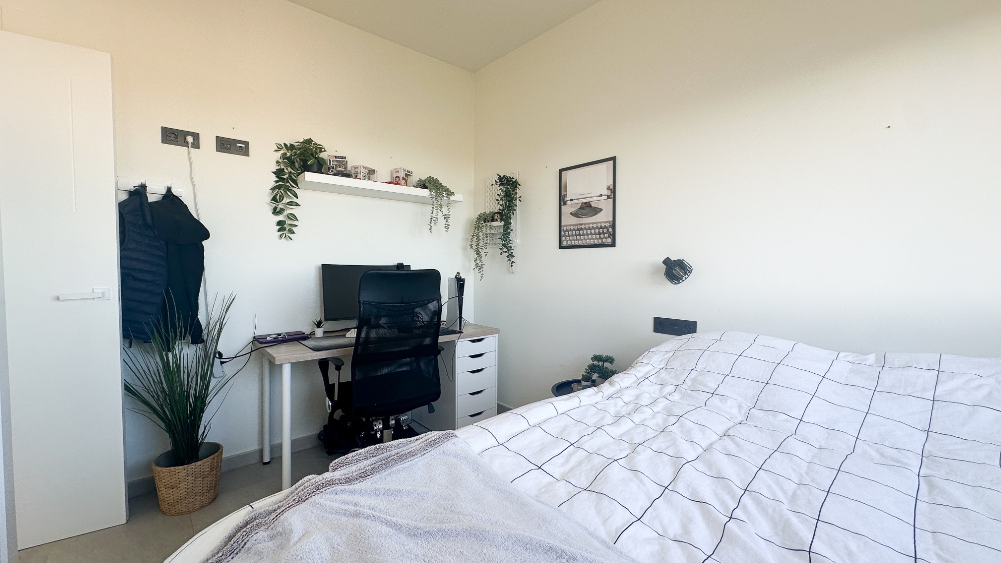 3 Bed, 2 Bath, ApartmentFor Sale, Torrevieja, Alicante